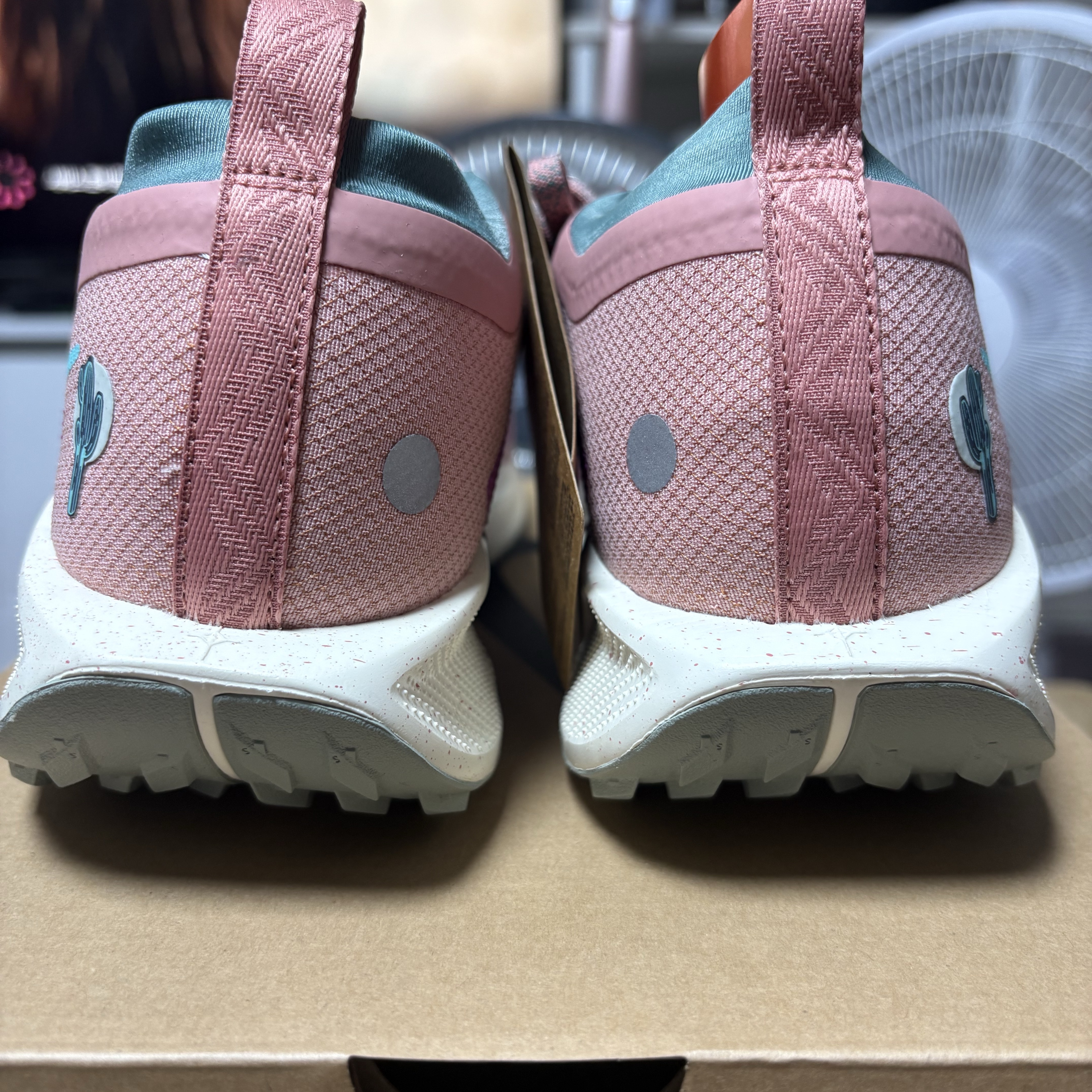 Nike Pegasus Trail 5 Gore-Tex Red Stardust Bicoastal 착용 스타일 - 5