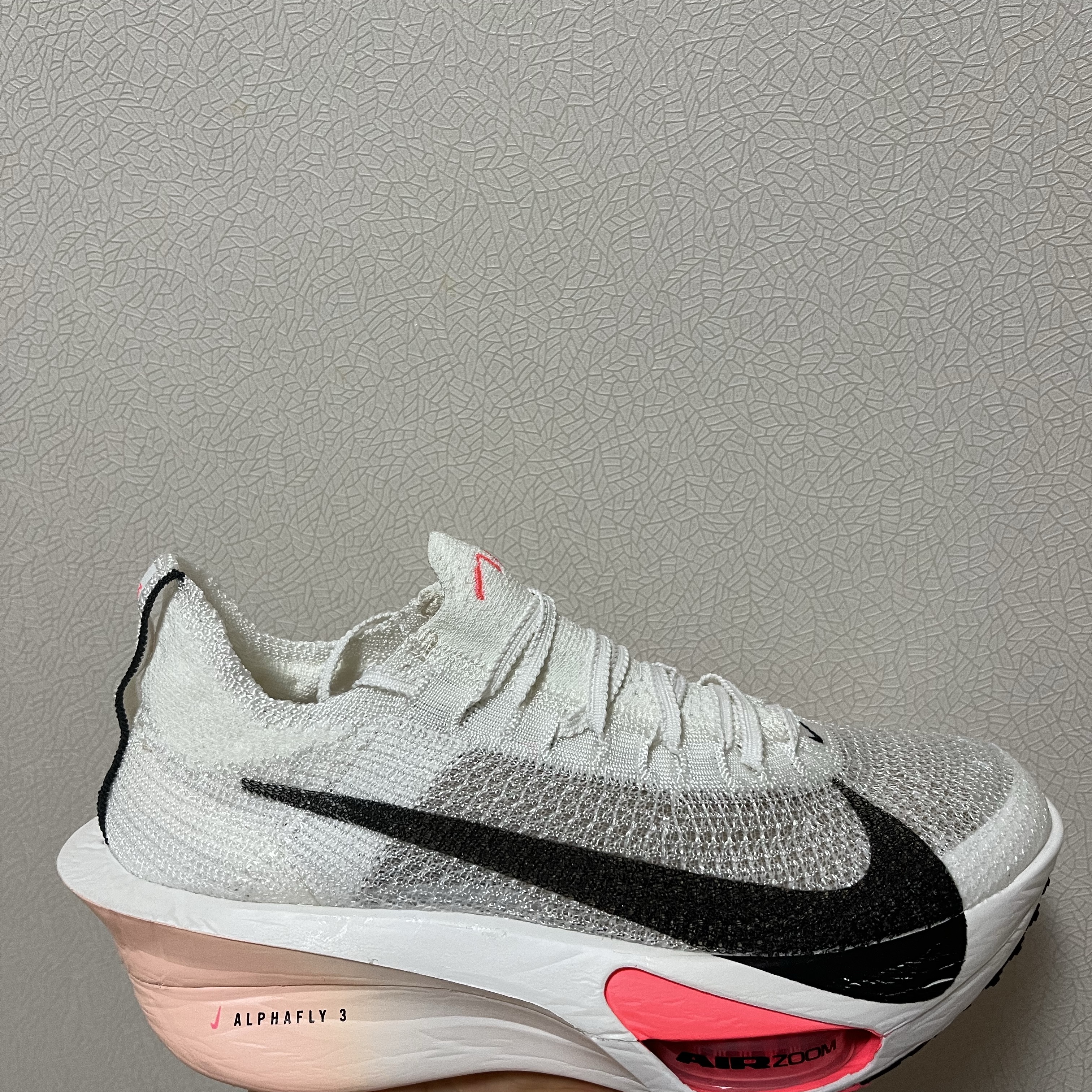 (W) Nike Air Zoom Alphafly Next% 3 Sail Crimson Tint 착용 스타일 - 1
