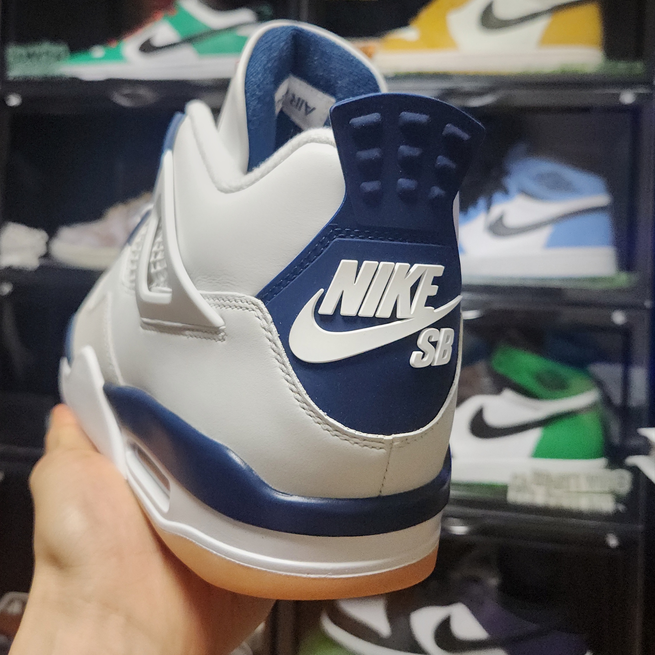 Jordan 4 x Nike SB Retro SP Navy 착용 스타일