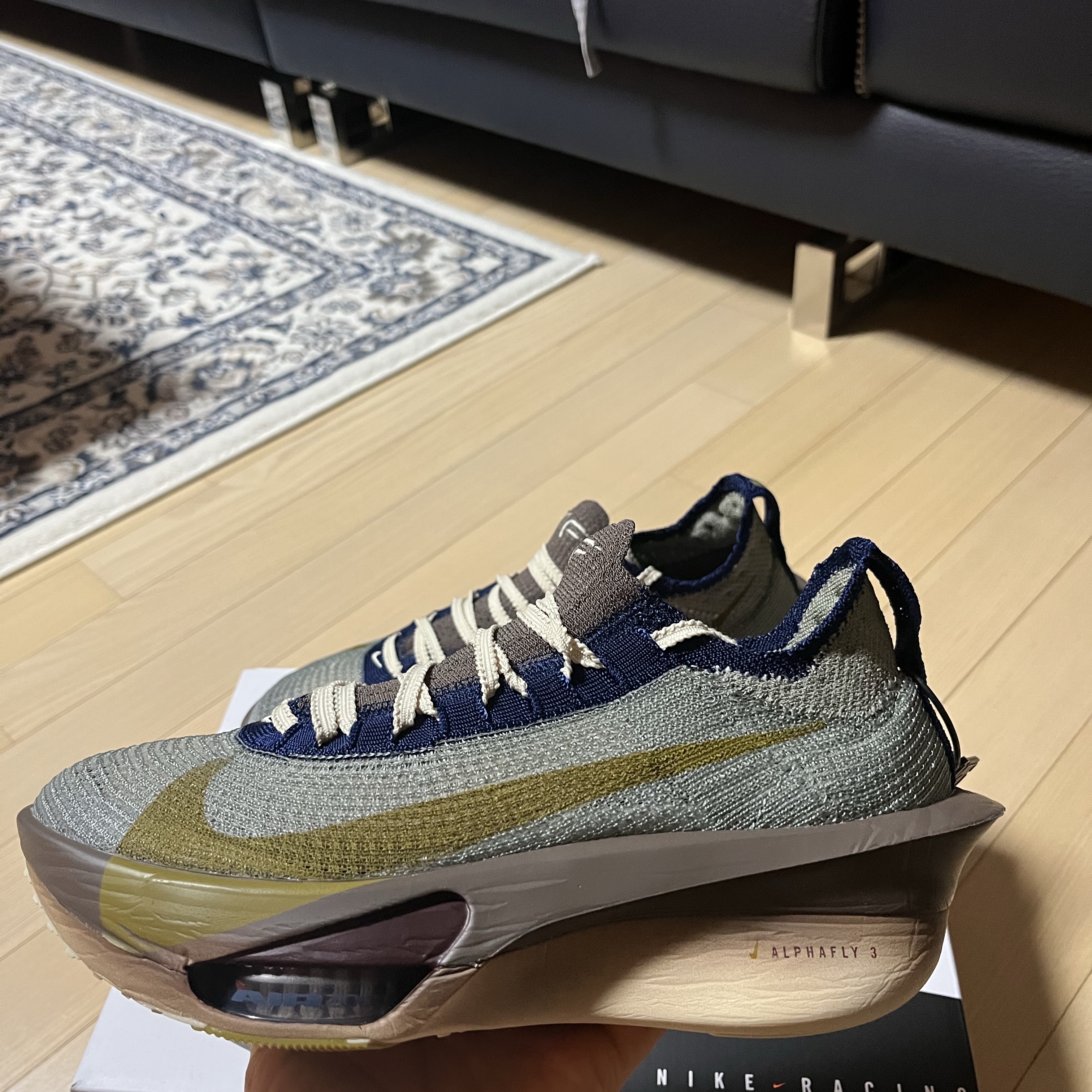Nike Air Zoom Alphafly Next% 3 PRM Light Army Ironstone 착용 스타일 - 2