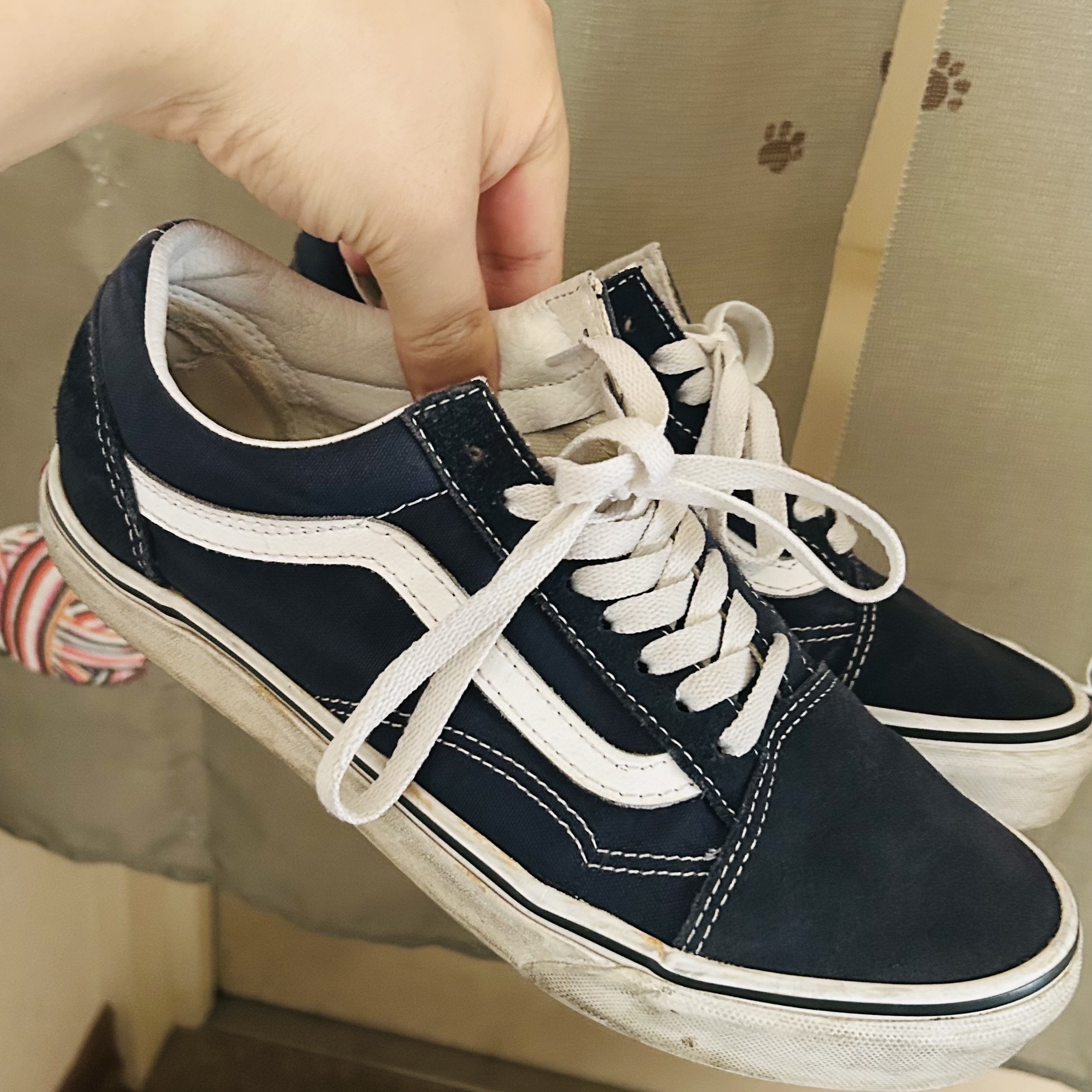Vans ComfyCush Old Skool Black True white 착용 스타일