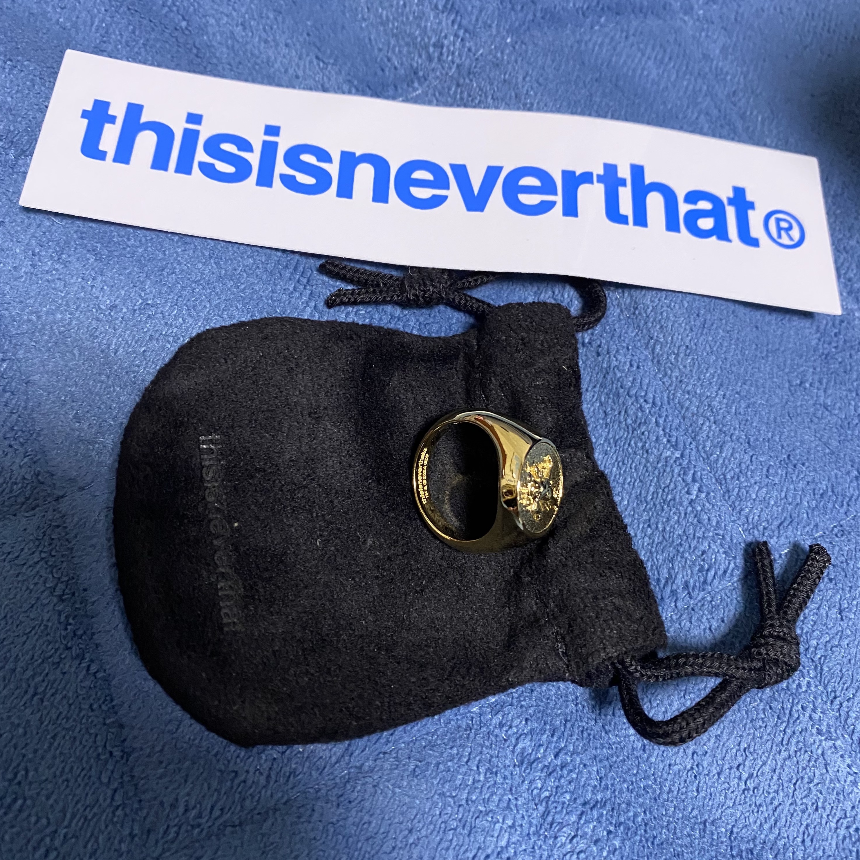Thisisneverthat x Grateful Dead Lightning Bear Ring Gold 착용 스타일
