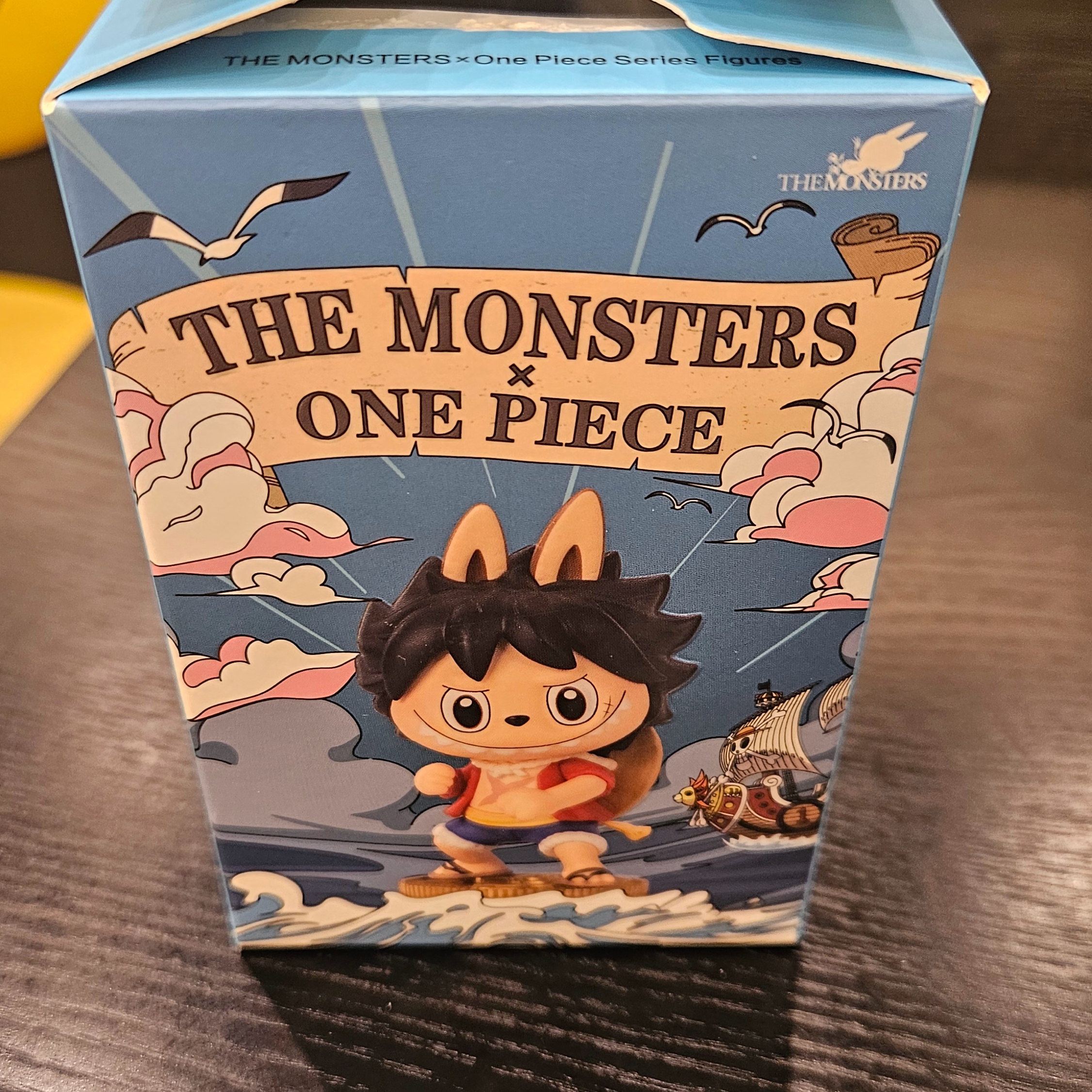 Pop Mart Labubu The Monsters x One Piece Series Figures Sealed Case (12 Blind Boxes) 착용 스타일 - 2
