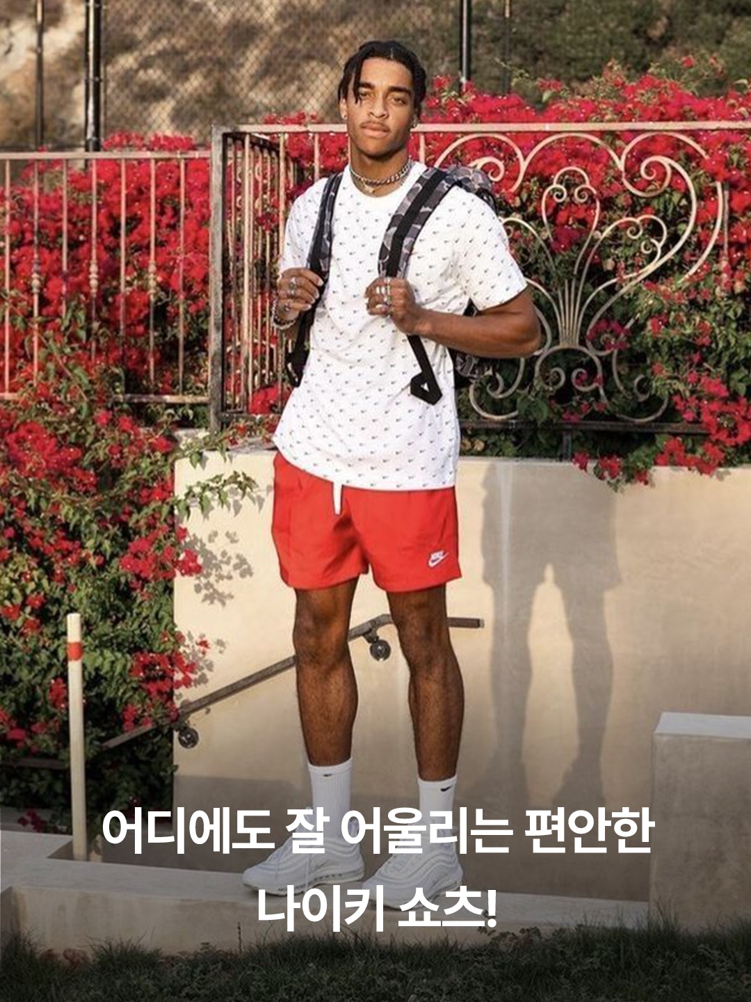 Nike NSW Woven Shorts University Red - Asia, Nike NSW Woven Shorts Black - Asia 착용 스타일 - 2