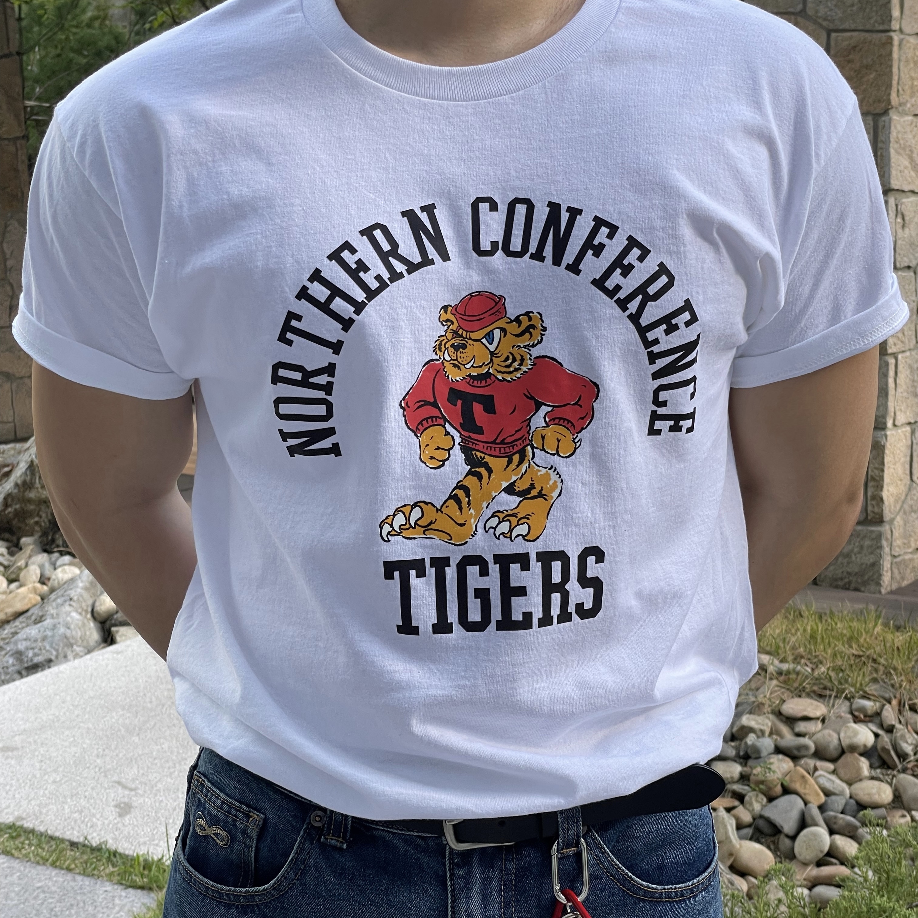 Gildan X American Collection Tiger T-Shirt White 착용 스타일 - 6