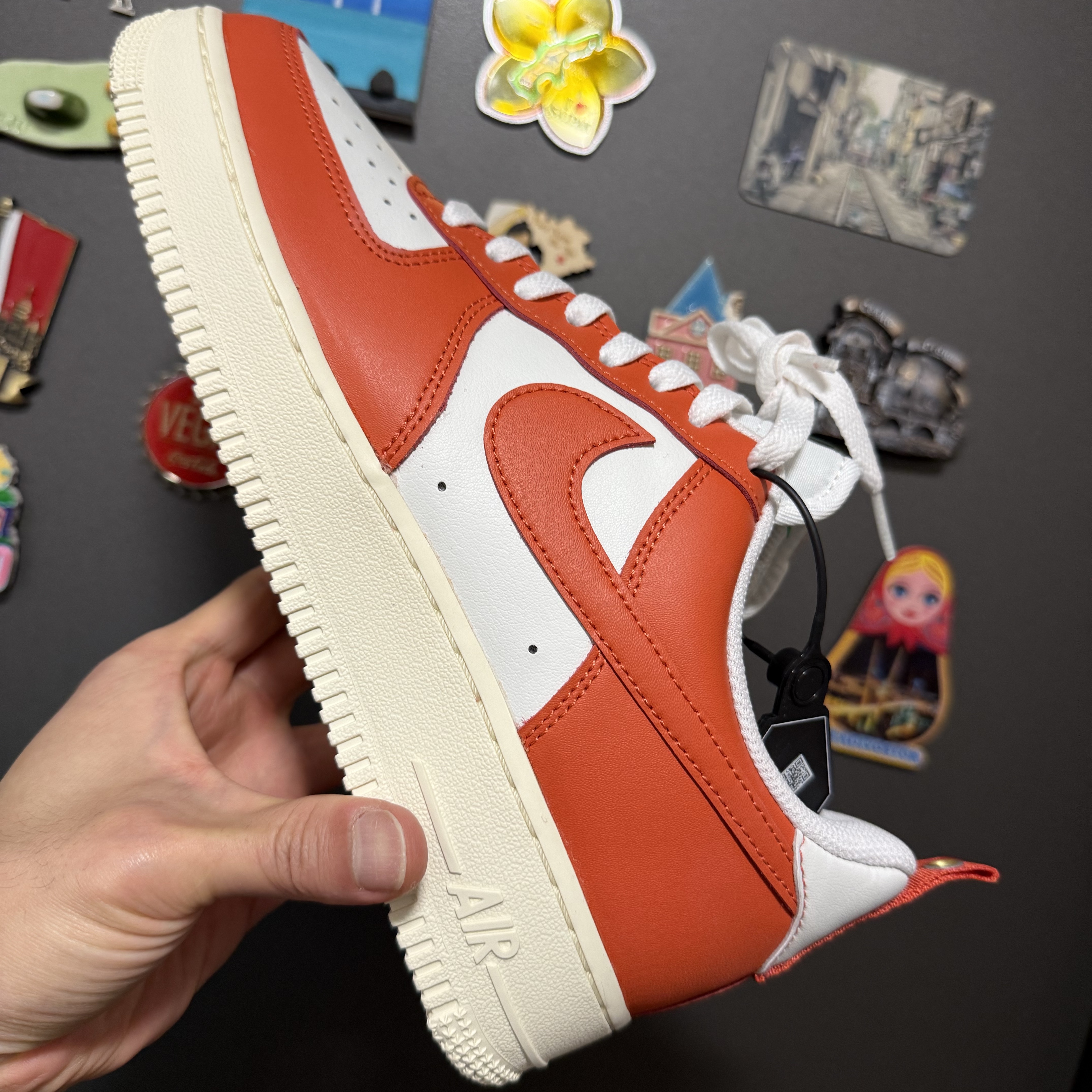Nike Air Force 1 '07 LV8 Pojangmacha 착용 스타일