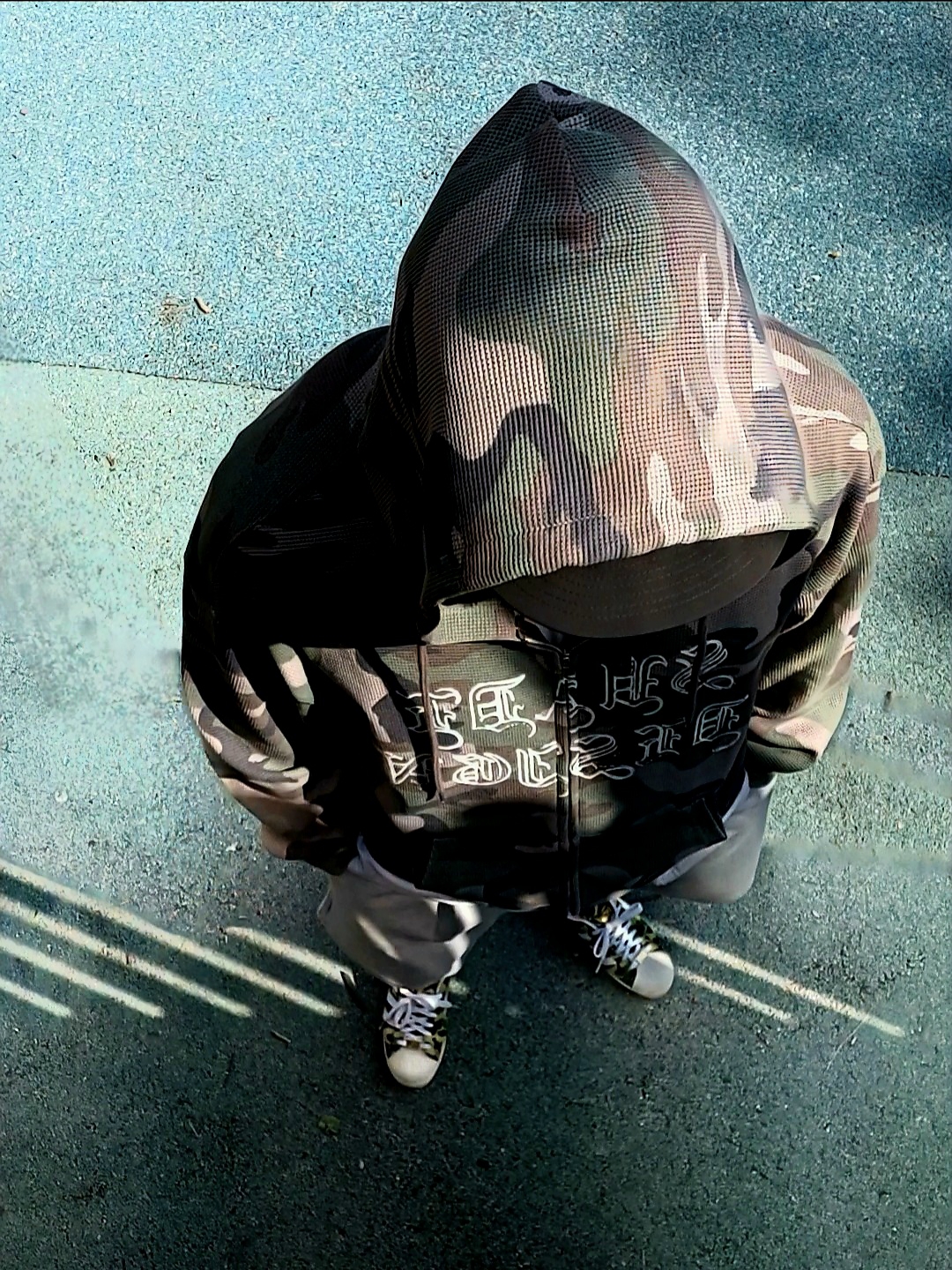 Adidas x BAPE Superstar 80s Green Camo, Suade Thermal Camo Hood Zip Up Camo 착용 스타일 - 3