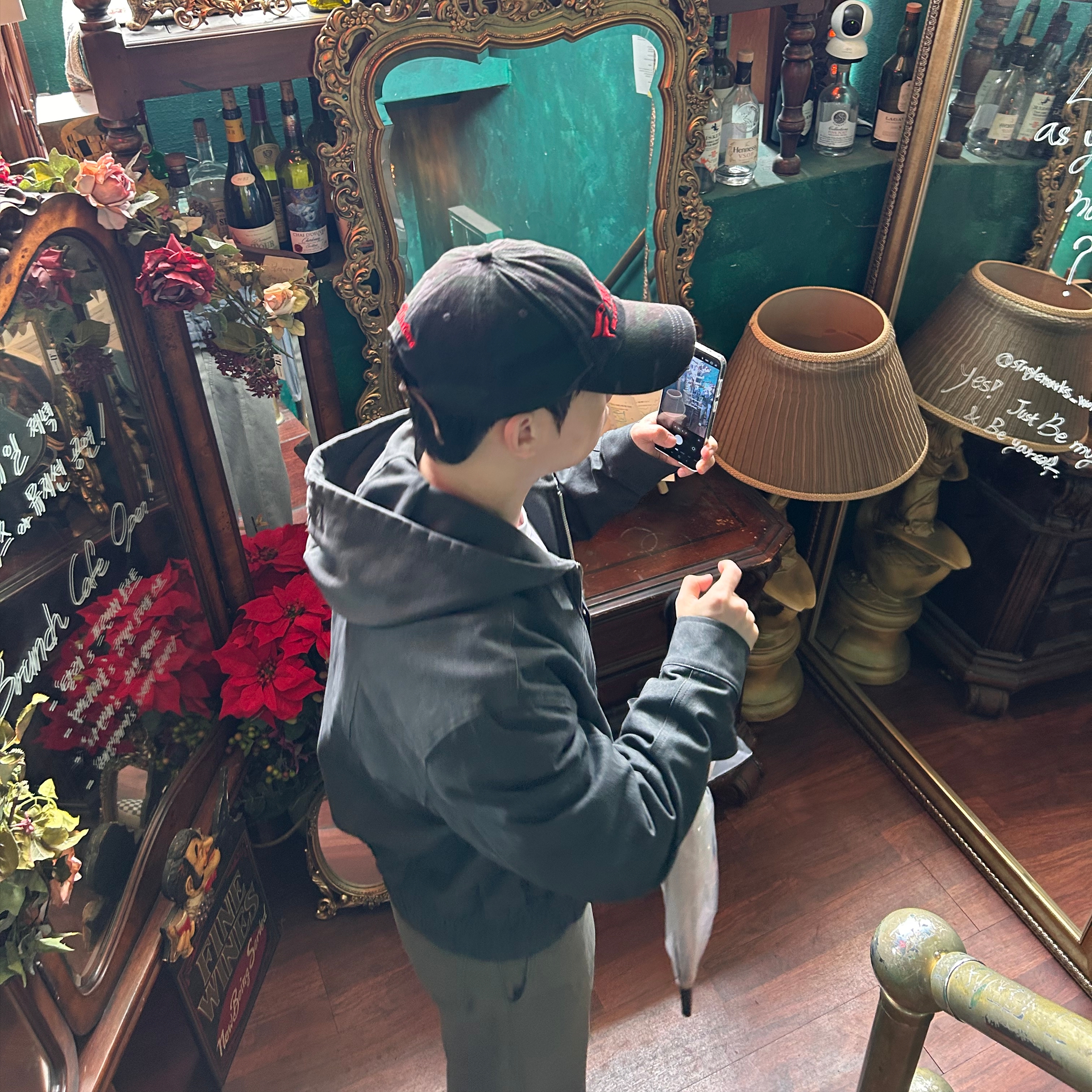DEFINE Pigment Wash Cropped Hood Zip-Up Charcoal, ETCE New Vision Camo Cap Night Jungle 착용 스타일