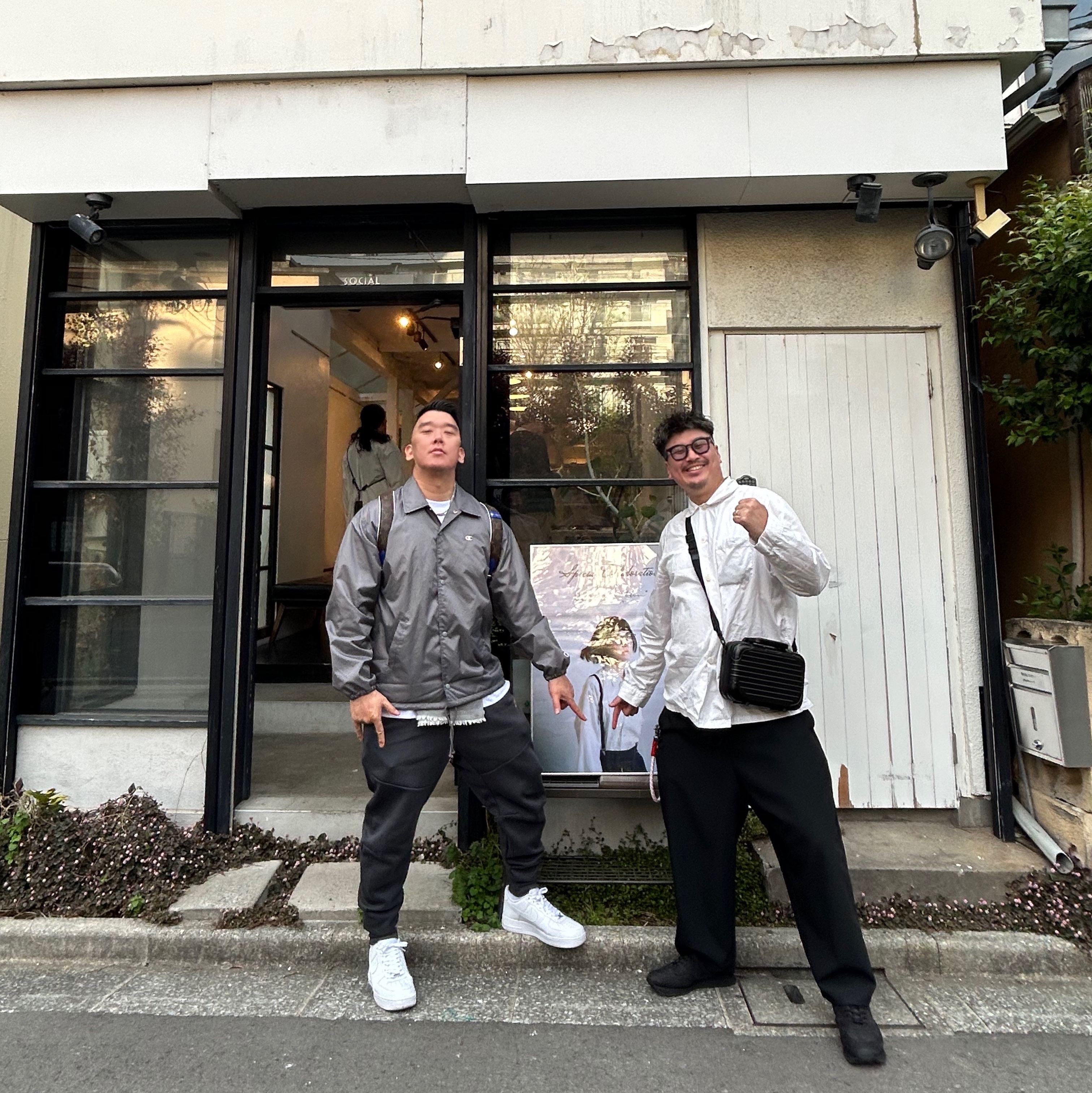 Nike x Supreme Air Force 1 Low White, Supreme x Champion Coaches Jacket Navy - 24SS 착용 스타일