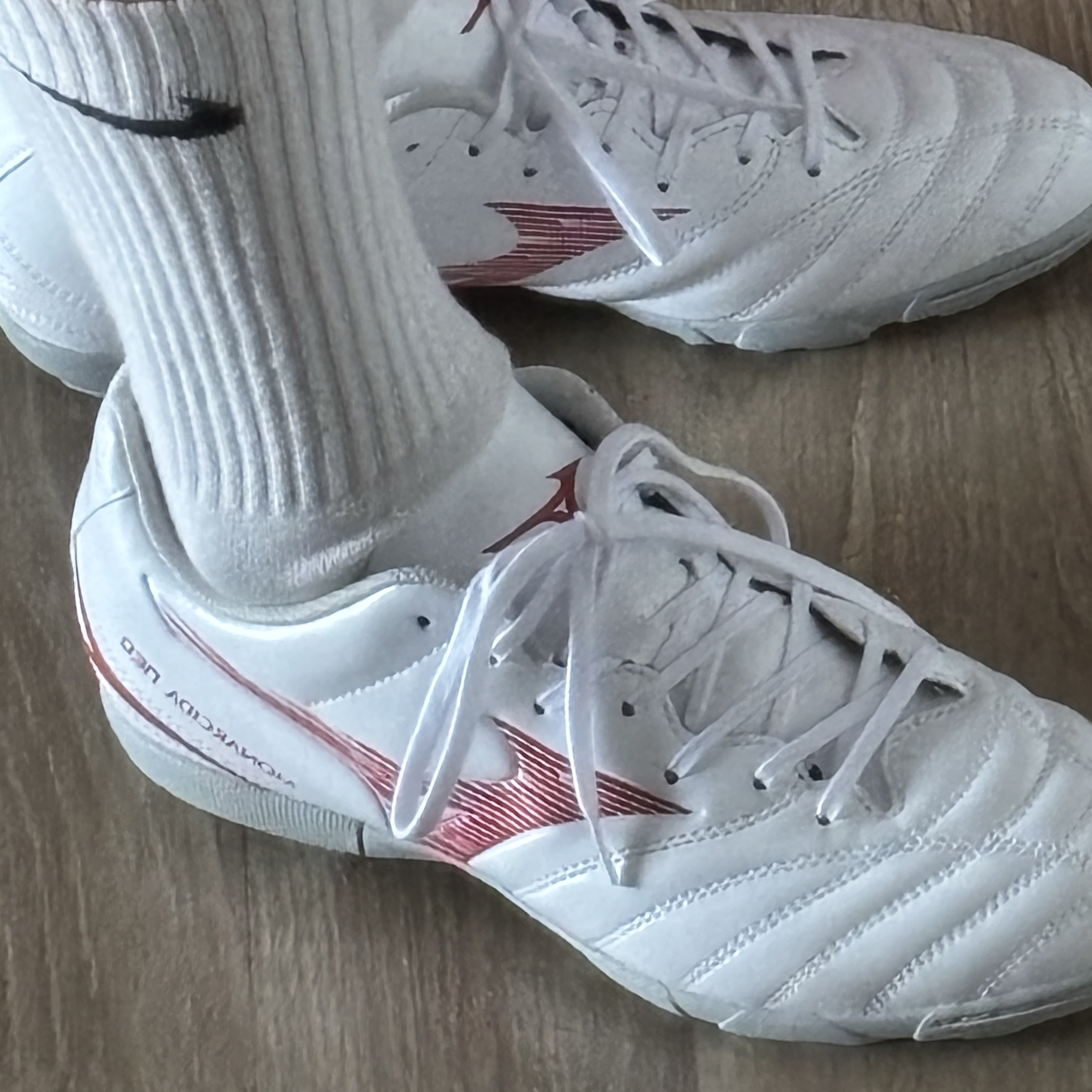 Mizuno Monarcida Neo III Select AS White Red 착용 스타일