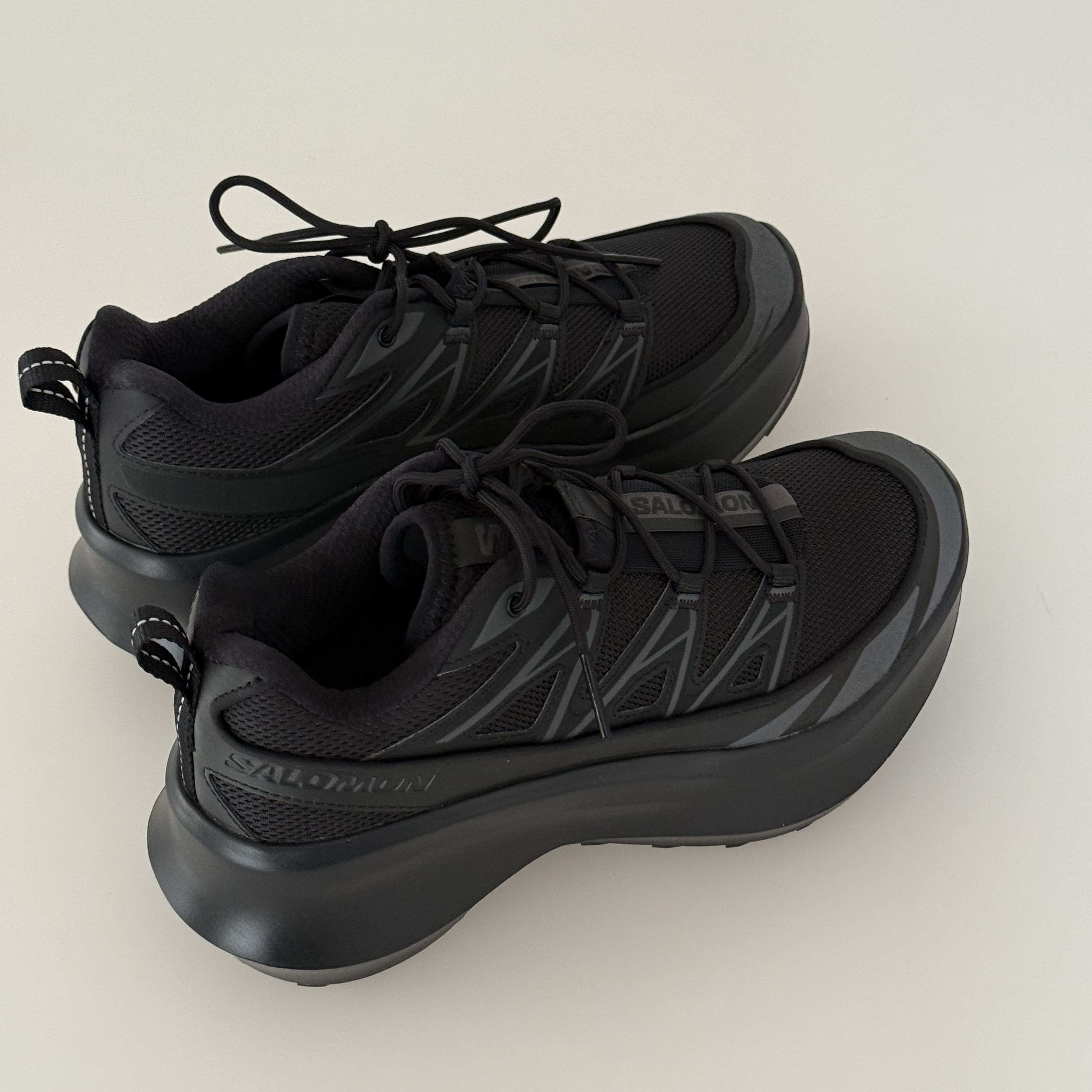 Salomon x Comme des Garcons XT-6 Expanse Platform Black 착용 스타일 - 2