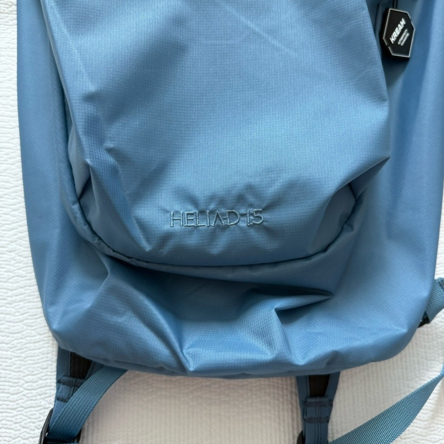 Arc'teryx Heliad 15 Backpack Stone Wash 착용 스타일 - 3