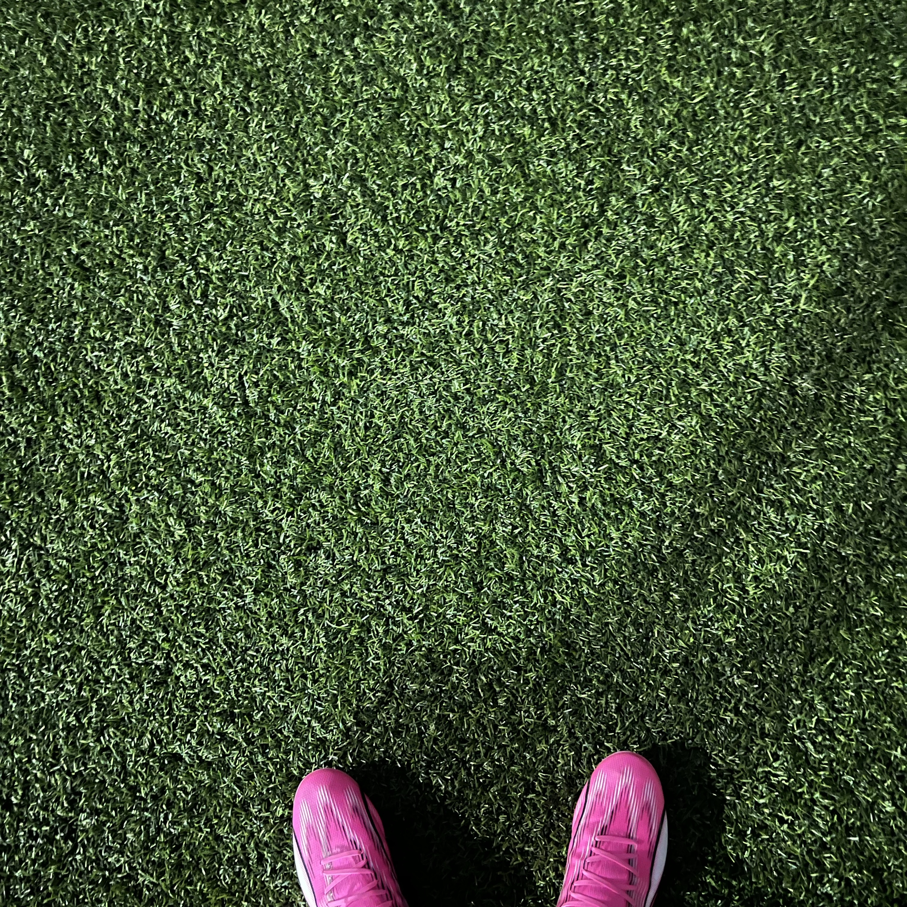 Puma Ultra Match FG/AG Poison Pink White 착용 스타일 - 1