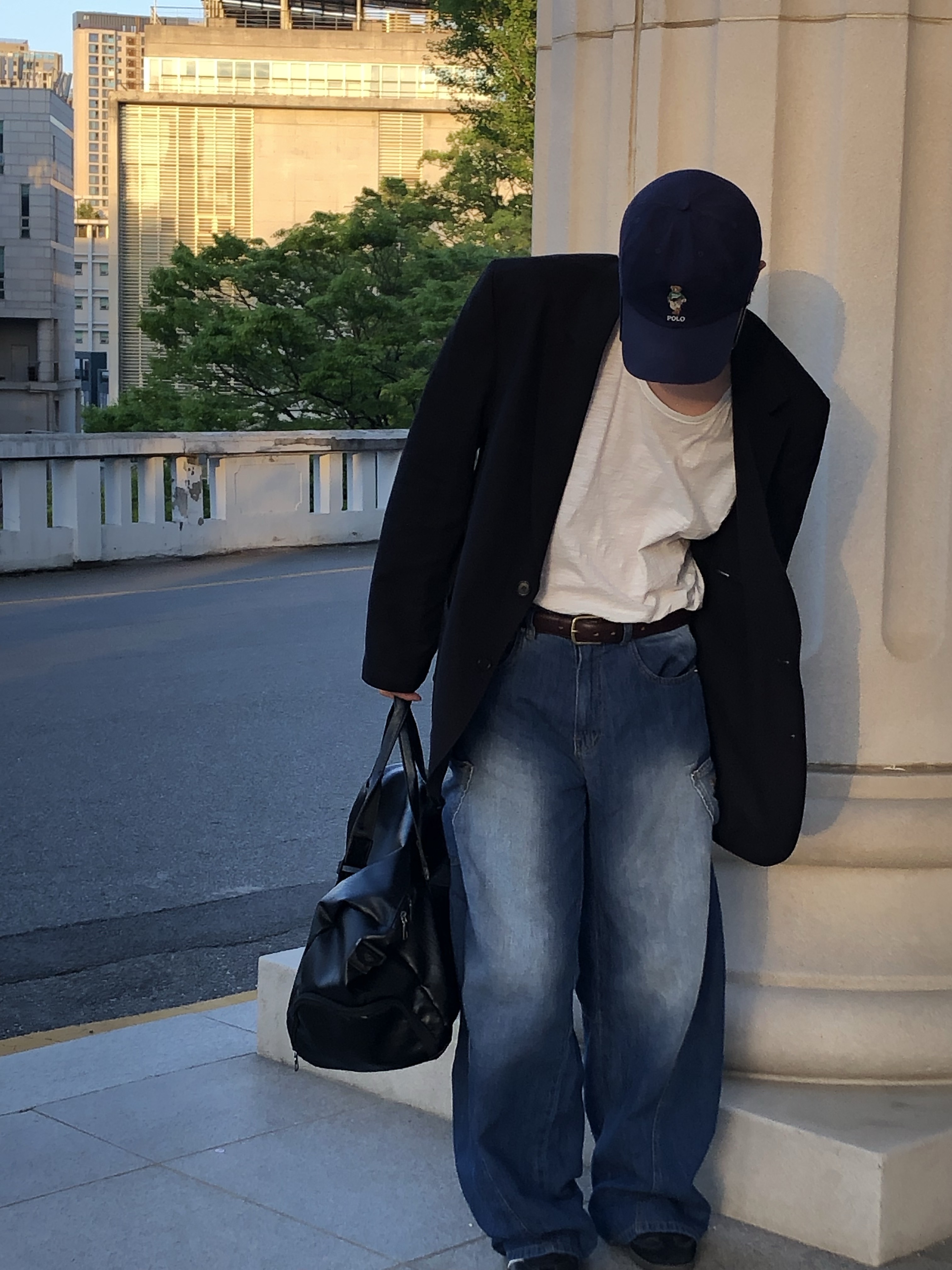 Adidas Samba ADV Black, Supreme Shoulder Bag Blue - 23FW 착용 스타일 - 2