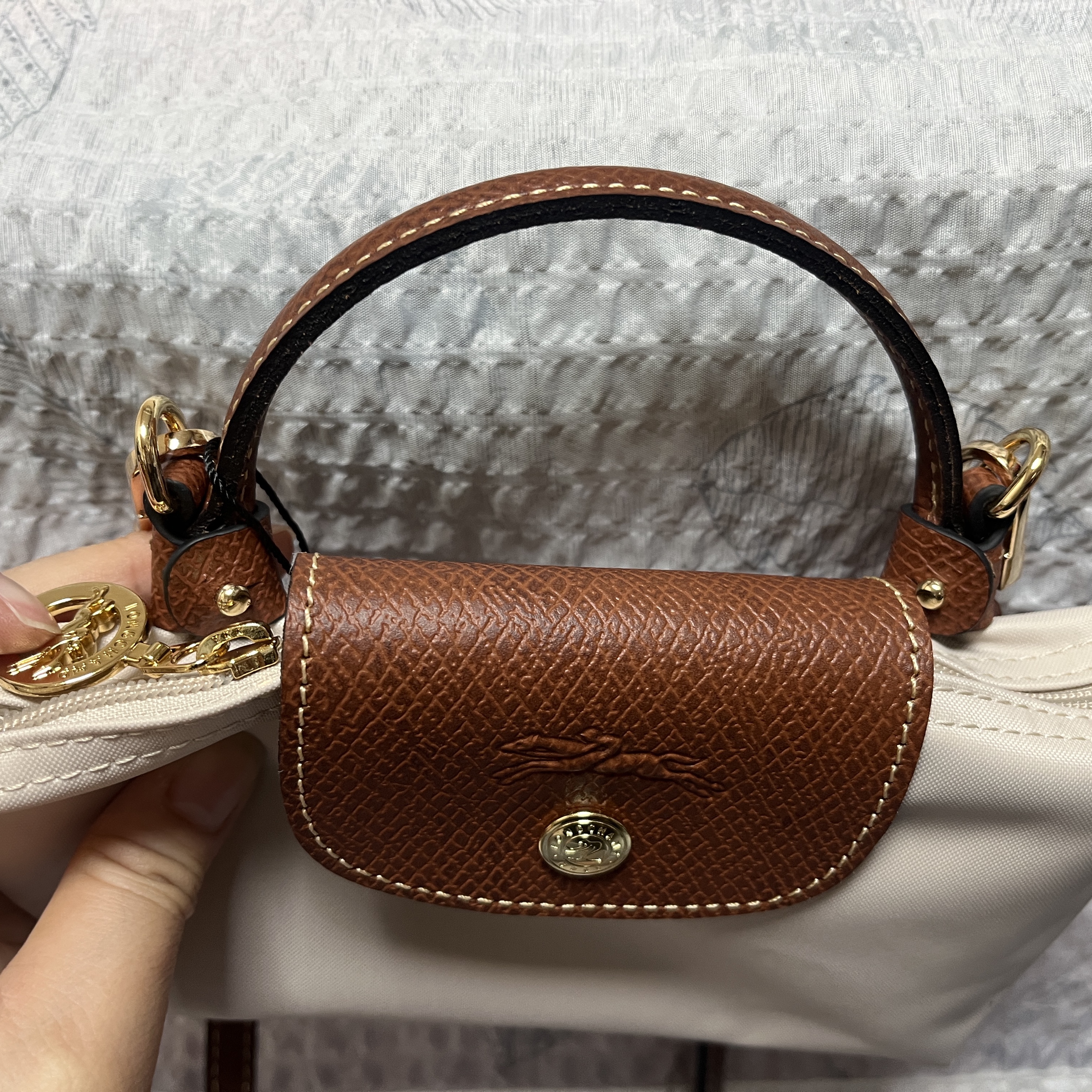 Longchamp Le Pliage Original Handle Pouch Paper 착용 스타일 - 1