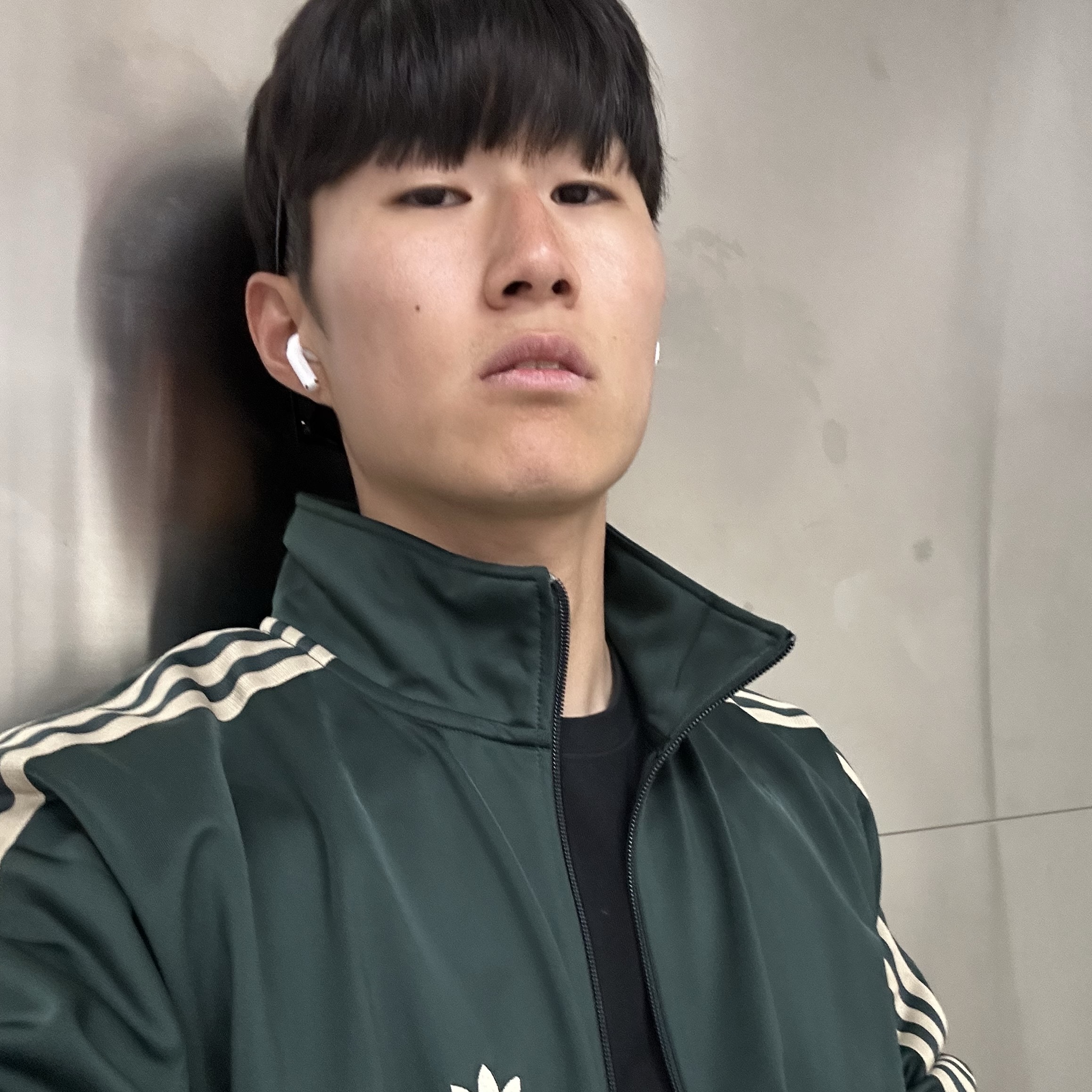 Adidas Originals Beckenbauer Track Jacket Shadow Green - KR Sizing 착용 스타일