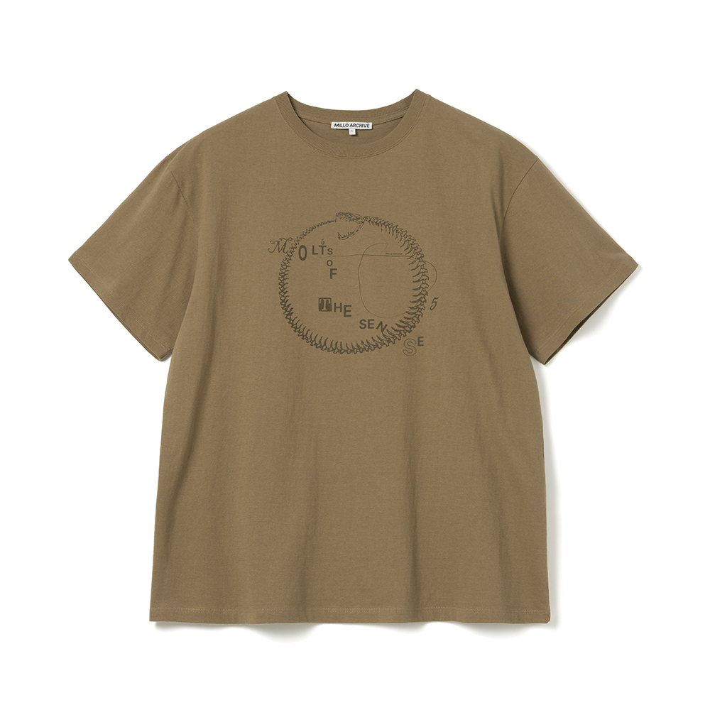 밀로 아카이브 몰츠 오브 더 센스 티셔츠 라이트 브라운