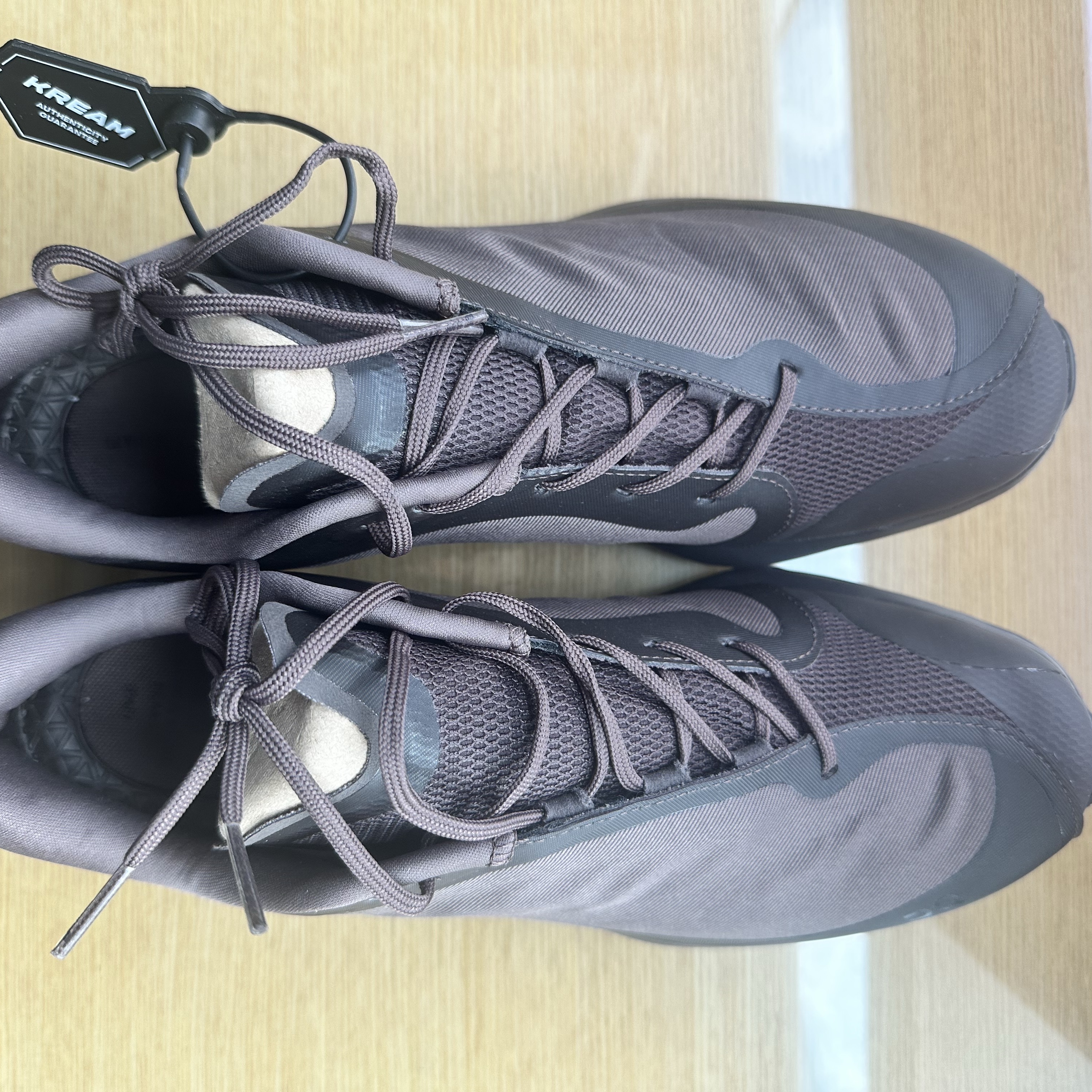 (W) On Running x Post Archive Faction (Paf) Cloudventure Peak Cacao Espresso 착용 스타일