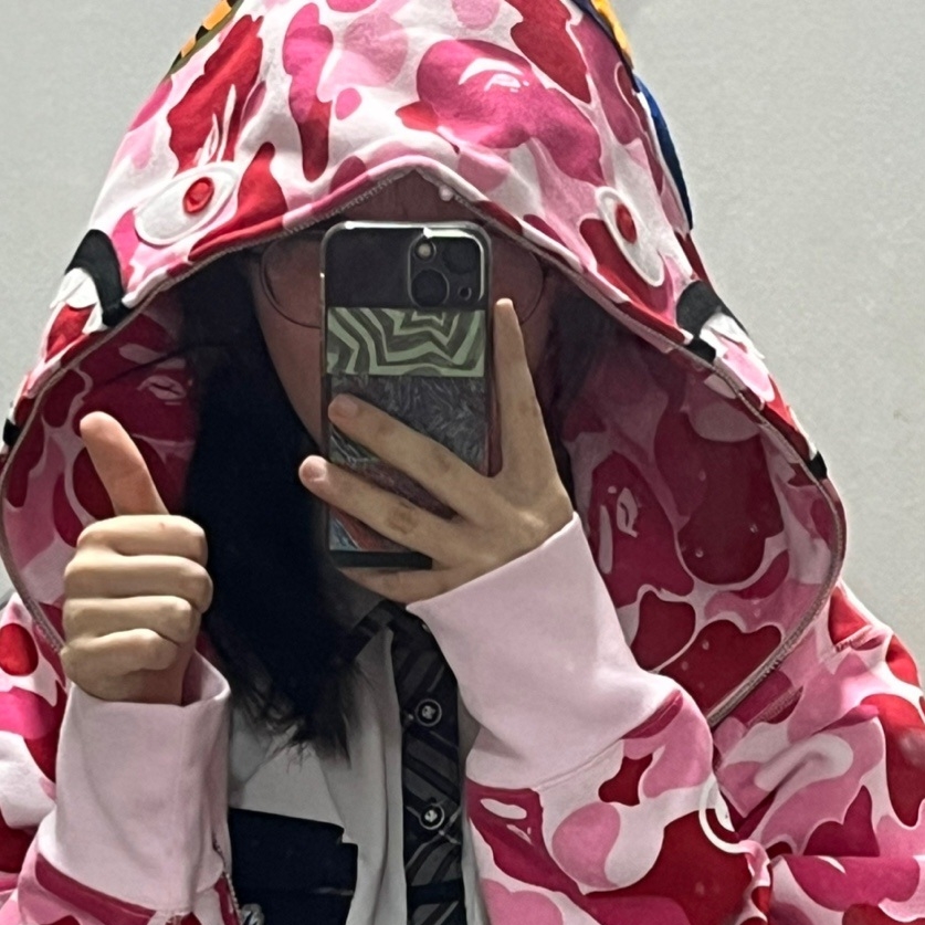 (W) BAPE ABC Camo Shark Full Zip Hoodie Pink 착용 스타일