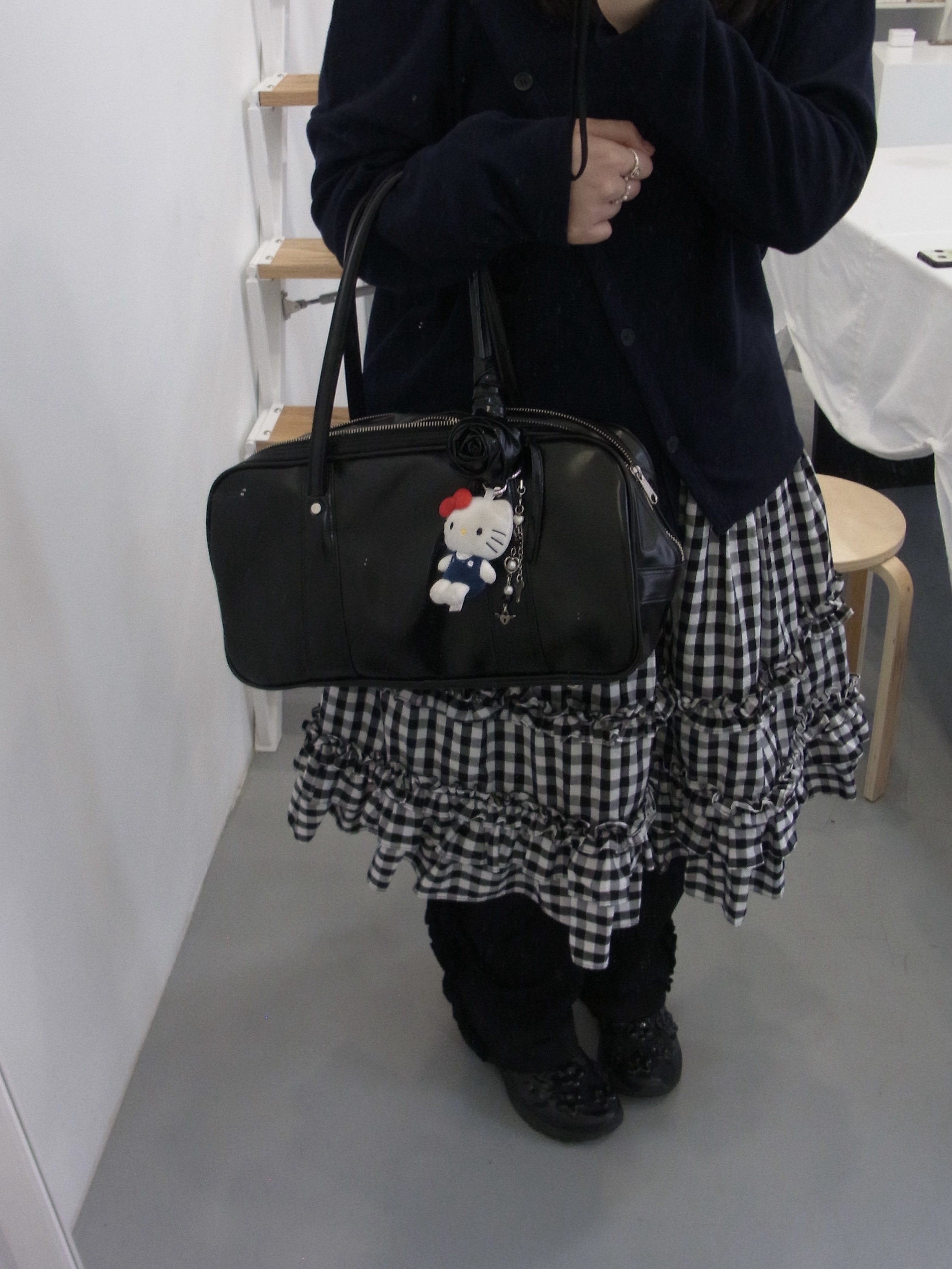 Asics x Cecilie Bahnsen Gel-Terrain Black, Comme des Garcons Round No.2 Aoyama Bag Black 착용 스타일