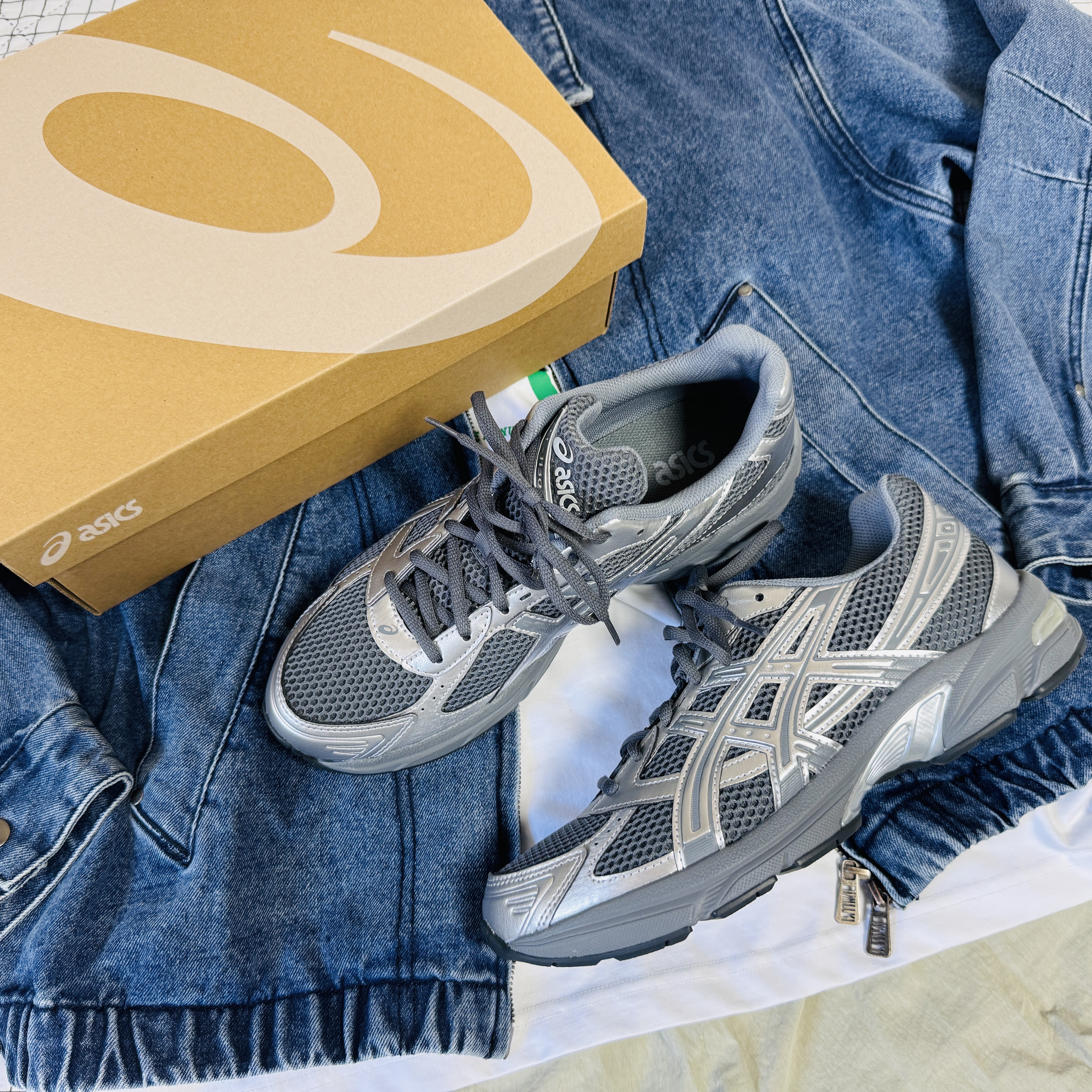 Asics Gel-1130 Steel Grey Pure Silver 착용 스타일 - 1