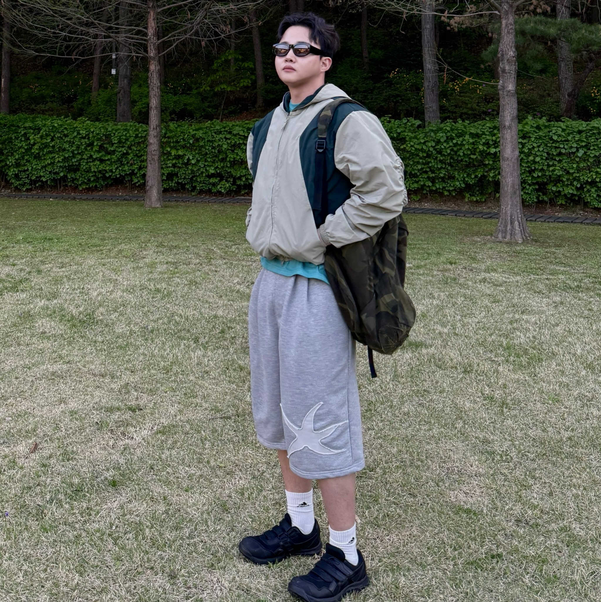 Stussy Toucan T-Shirt Ocean, Asics Winjob CP215 Black 착용 스타일 - 3