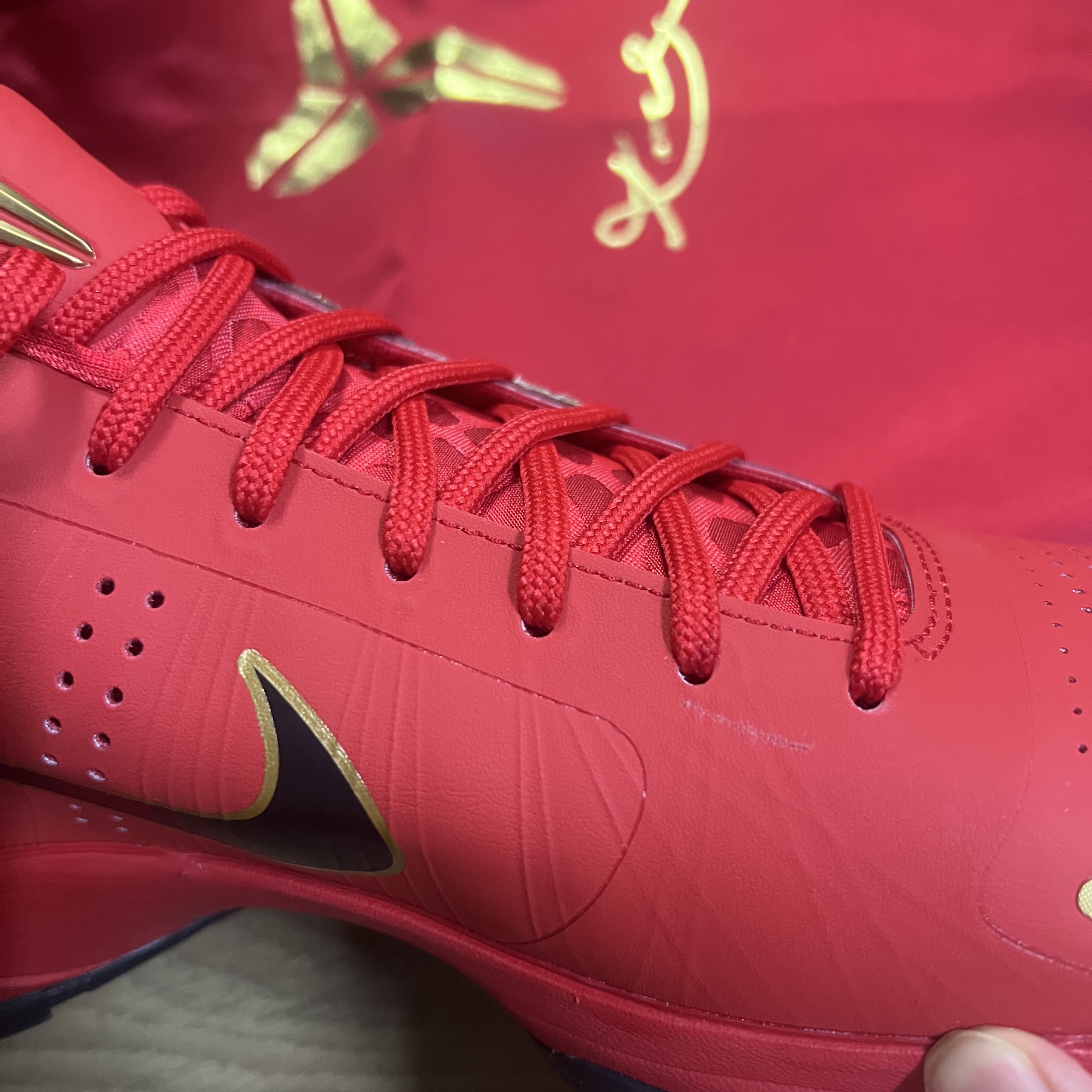 Nike Kobe 5 Protro Year of the Mamba University Red 착용 스타일 - 2