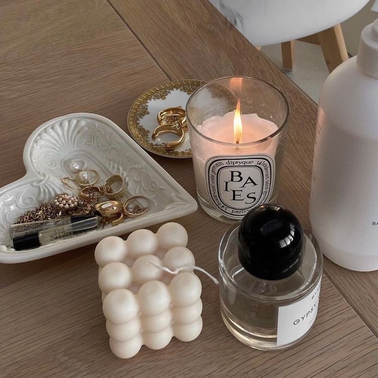 Diptyque Baies Candle 190g (Korean Ver.), Byredo Gypsy Water Eau De Parfum 100ml 착용 스타일
