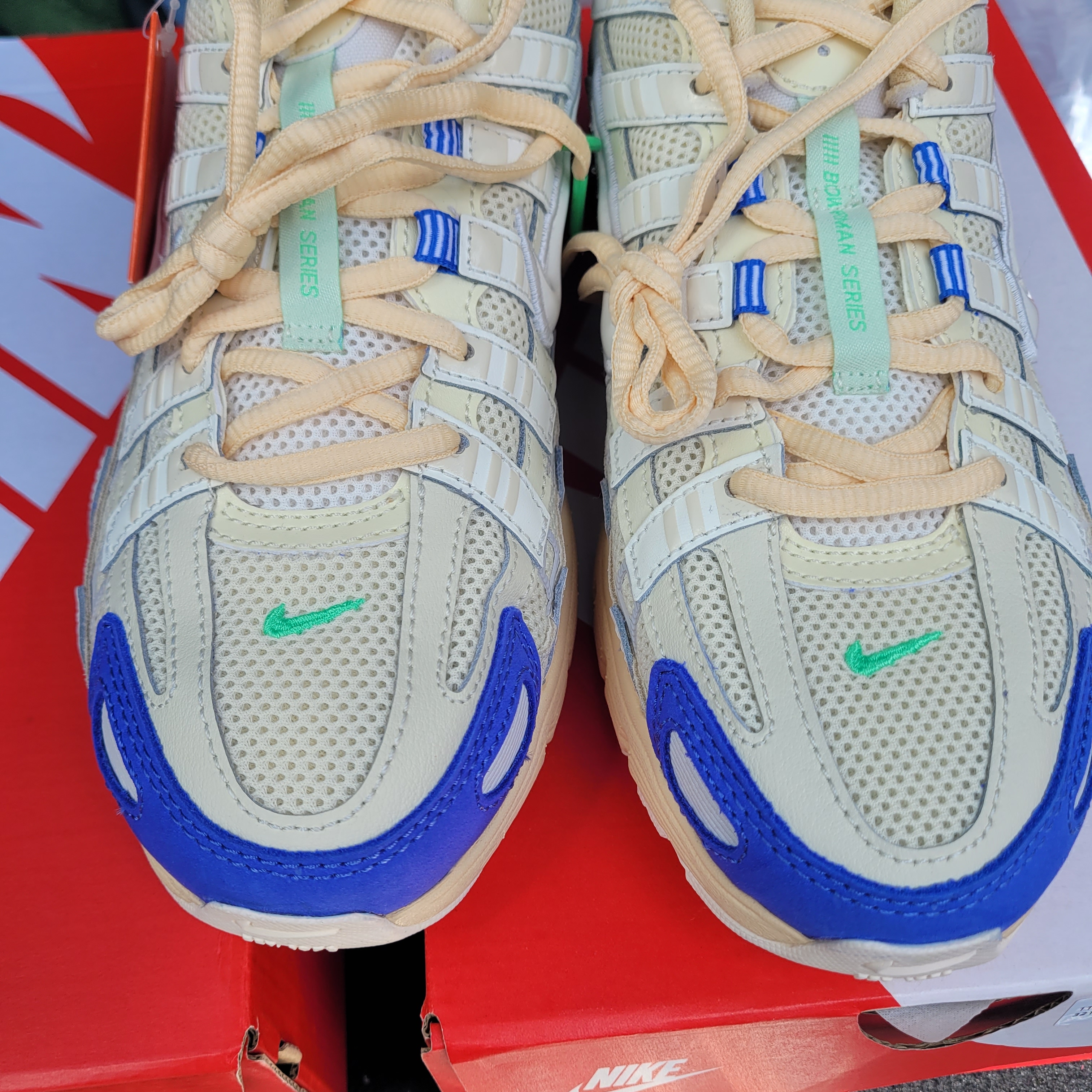 Nike P-6000 Coconut Milk Medium Blue 착용 스타일 - 1