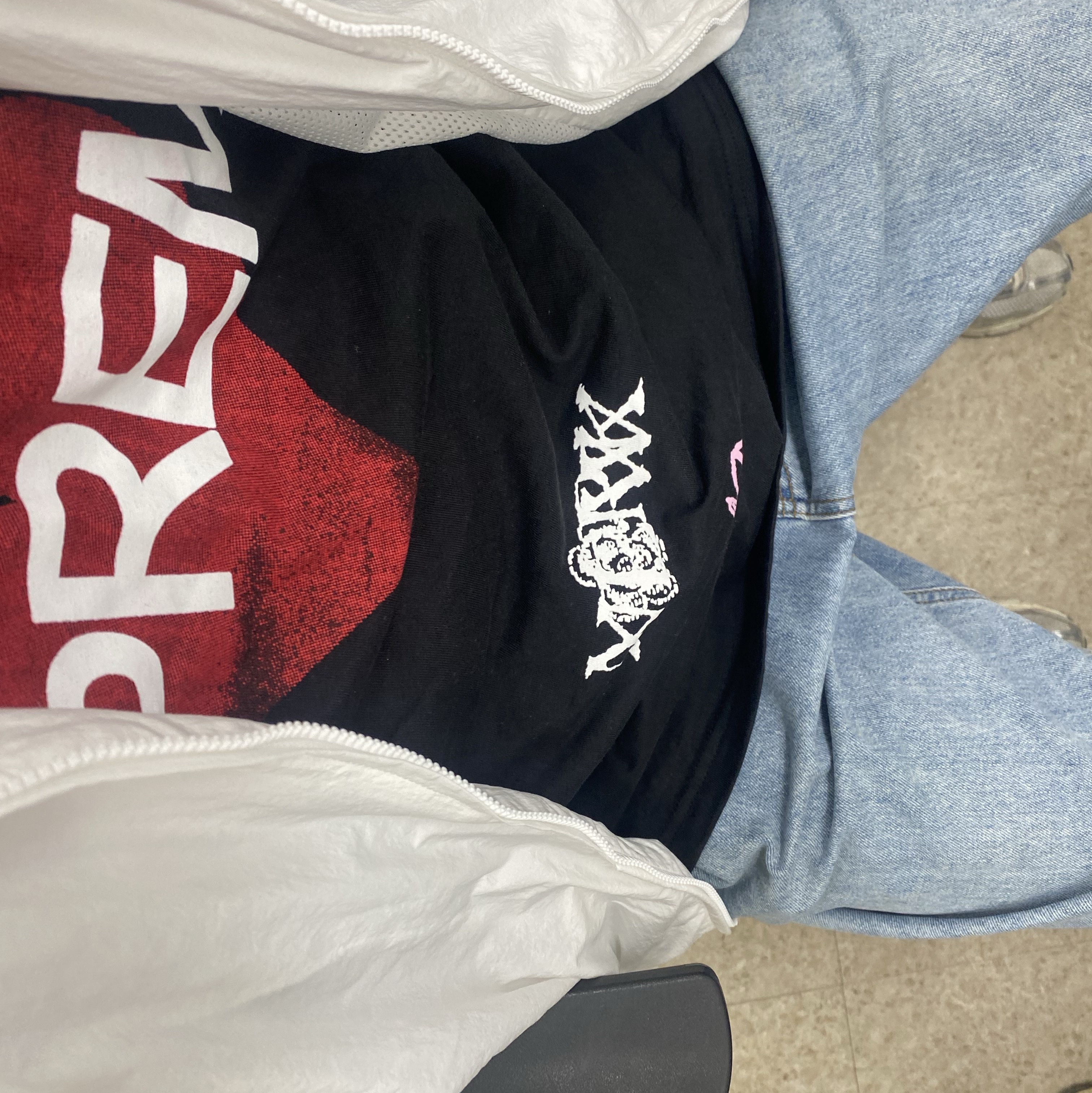 Supreme Announcing T-Shirt Black - 25SS 착용 스타일