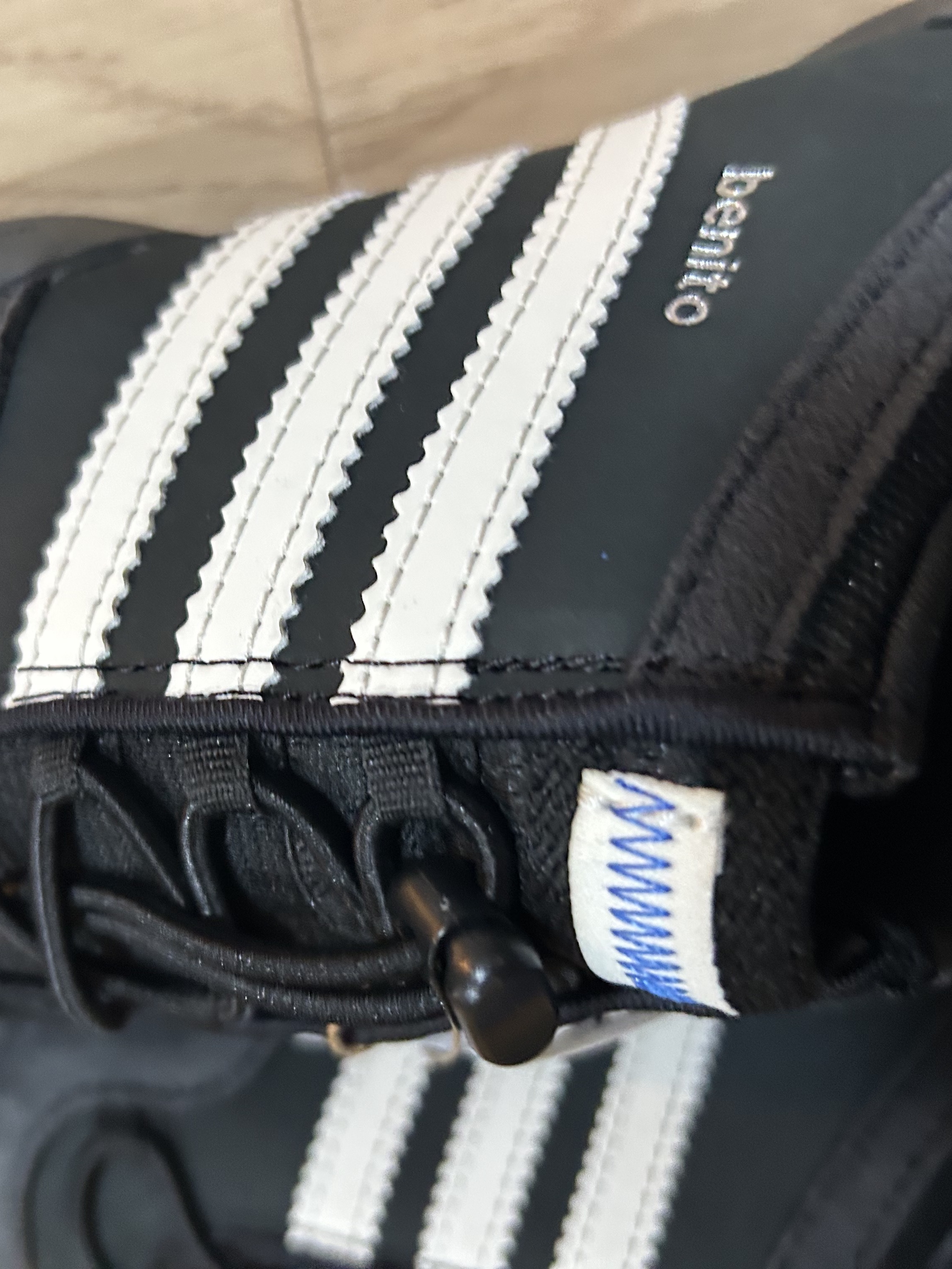 Adidas x Bad Bunny Ballerina Core Black Chalk White 착용 스타일