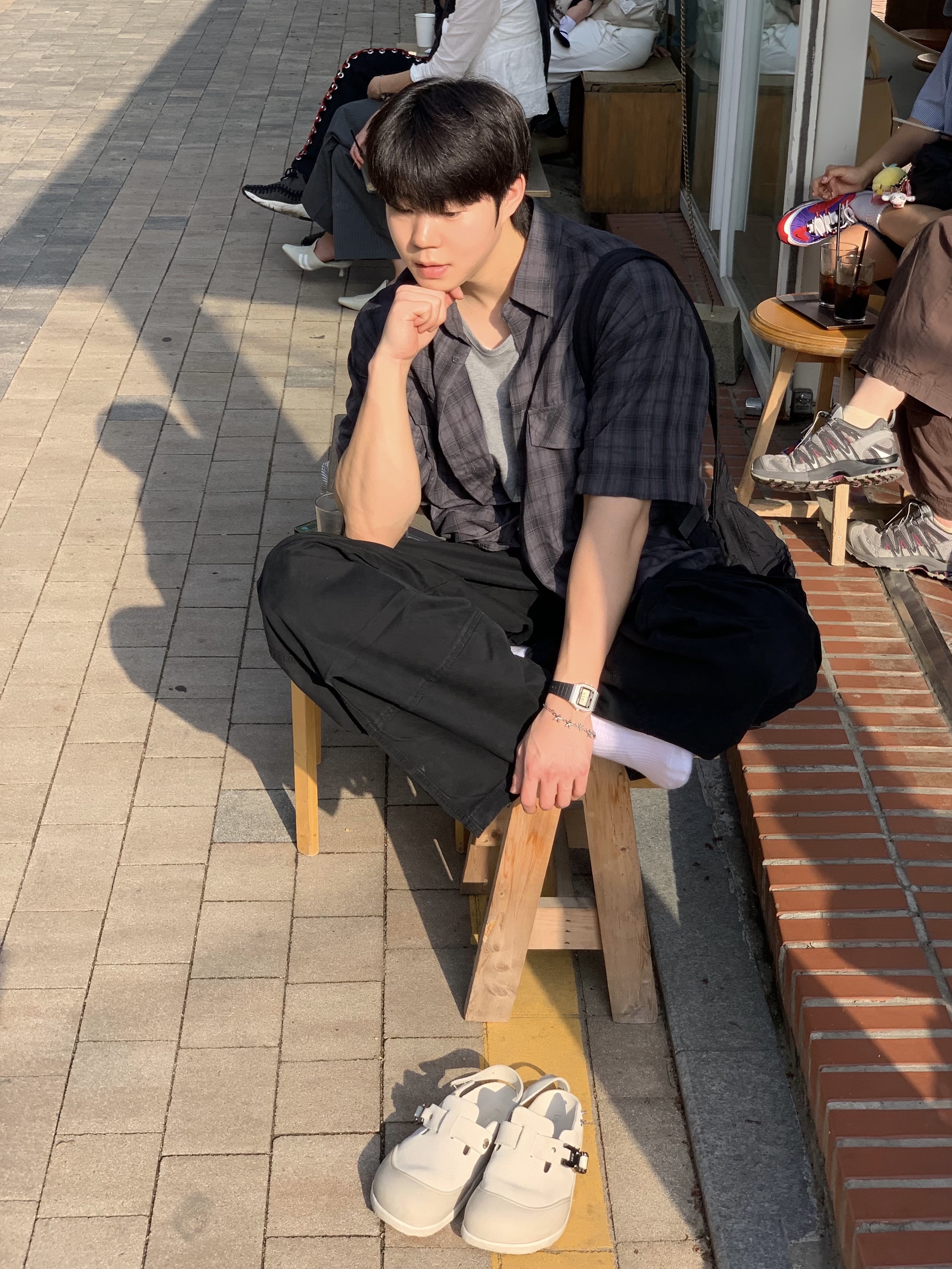 Casio F-91WM-7, Dior x Birkenstock Tokio Mule Nubuck Calfskin Greige 착용 스타일 - 2