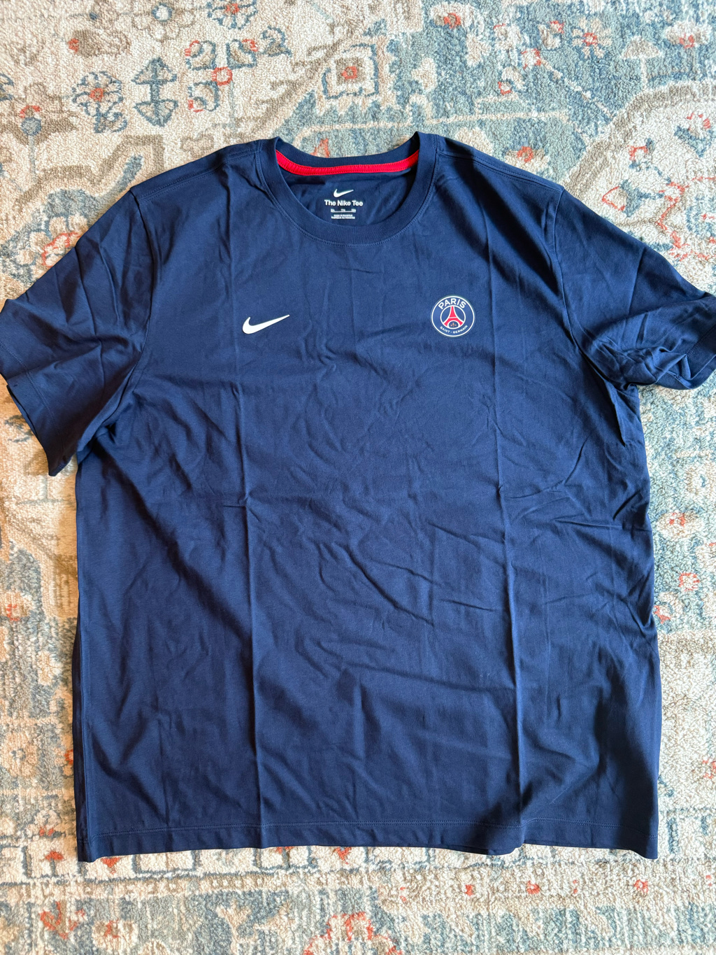 Nike Paris Saint-Germain Essentials Soccer T-Shirt Midnight Navy 착용 스타일 - 1