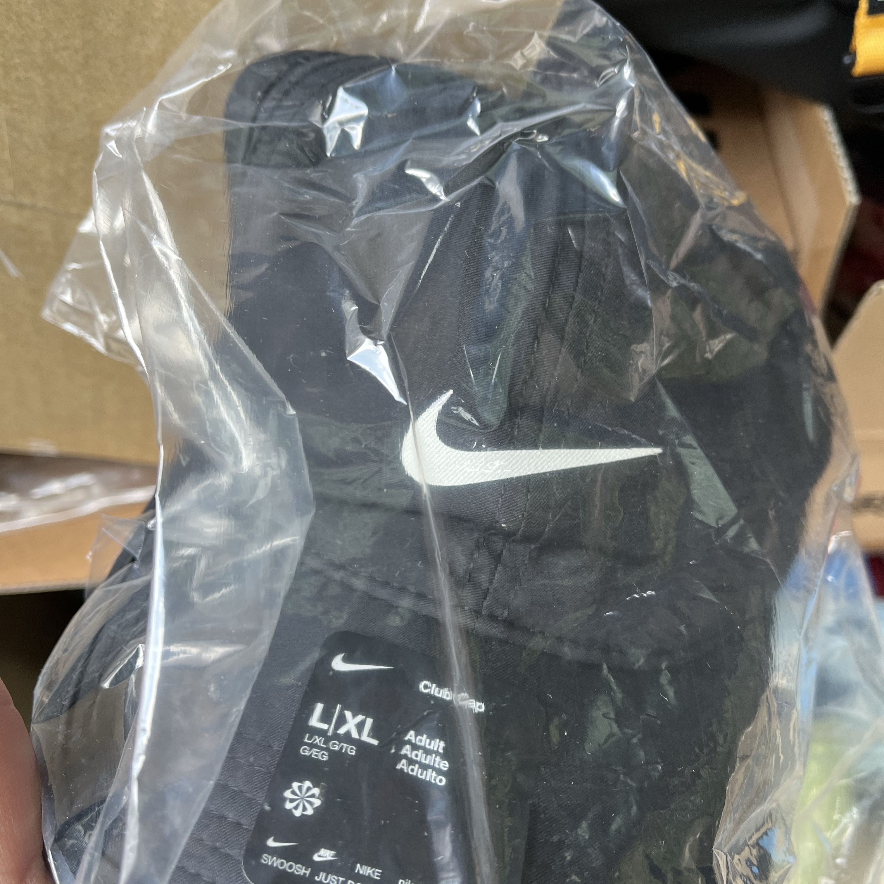 Nike Dri-Fit Club Unstructured Featherlight Cap Black 착용 스타일