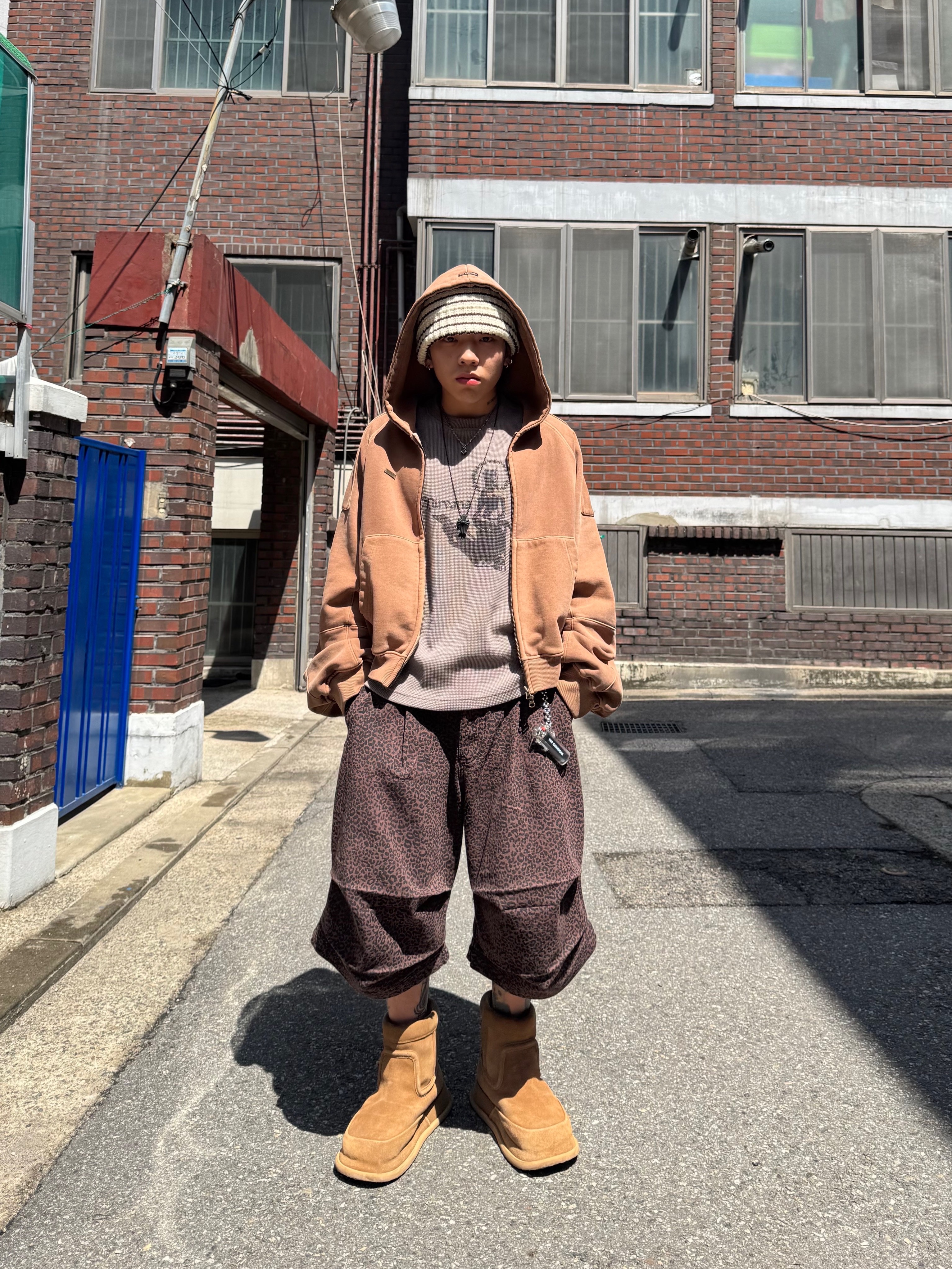 Kinchi x Non Parking N Road Boots Brown 착용 스타일 - 7