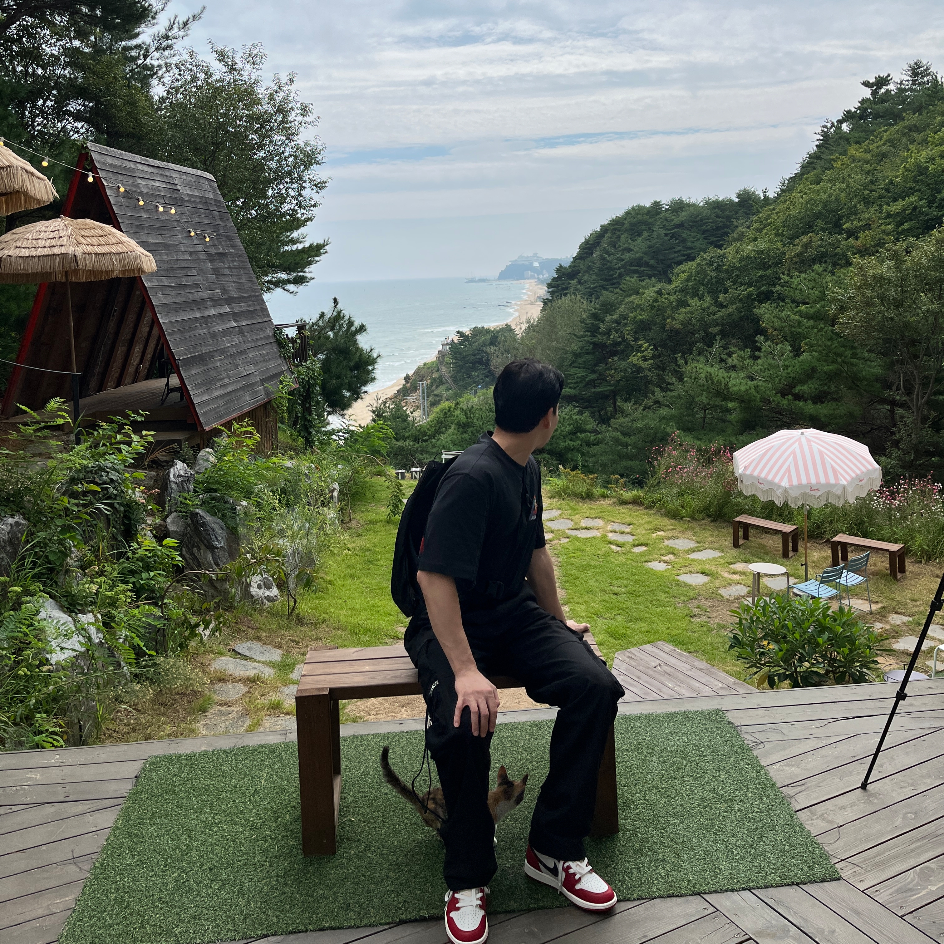 Undermycar Bombyx Multi Cargo Double Zip Pants Raven - 23SS, Jordan 1 Retro High OG Chicago 2022 착용 스타일 - 2