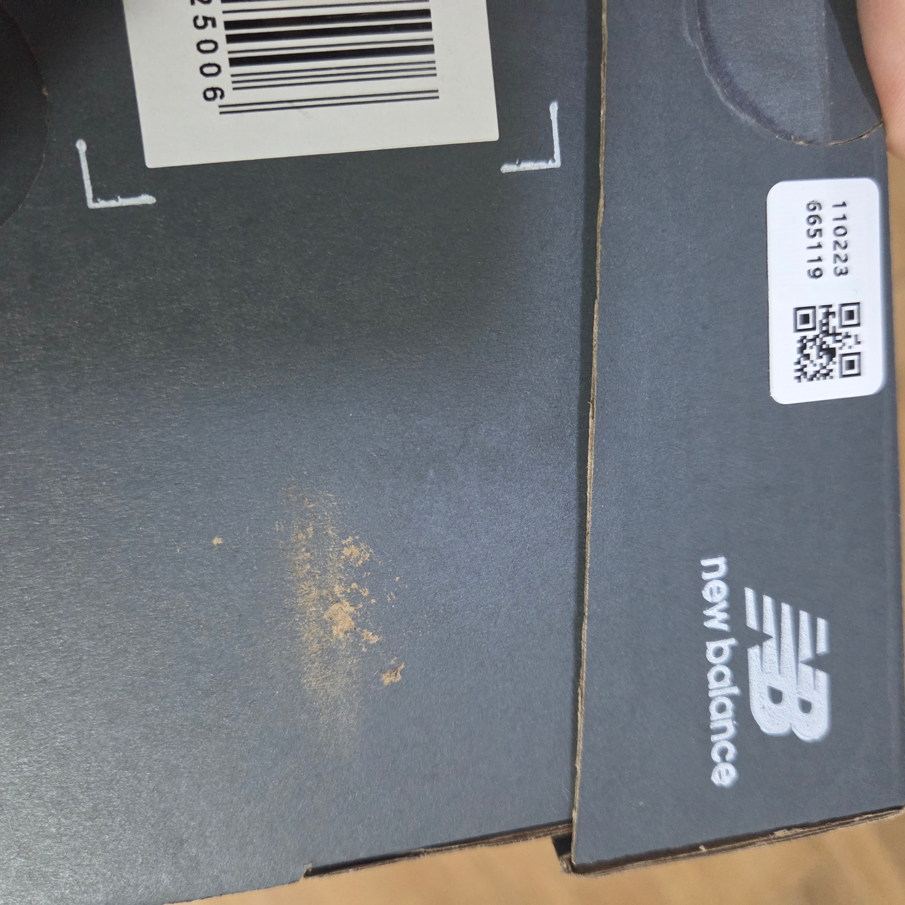 New Balance 740v2 Black Silver Metallic 착용 스타일