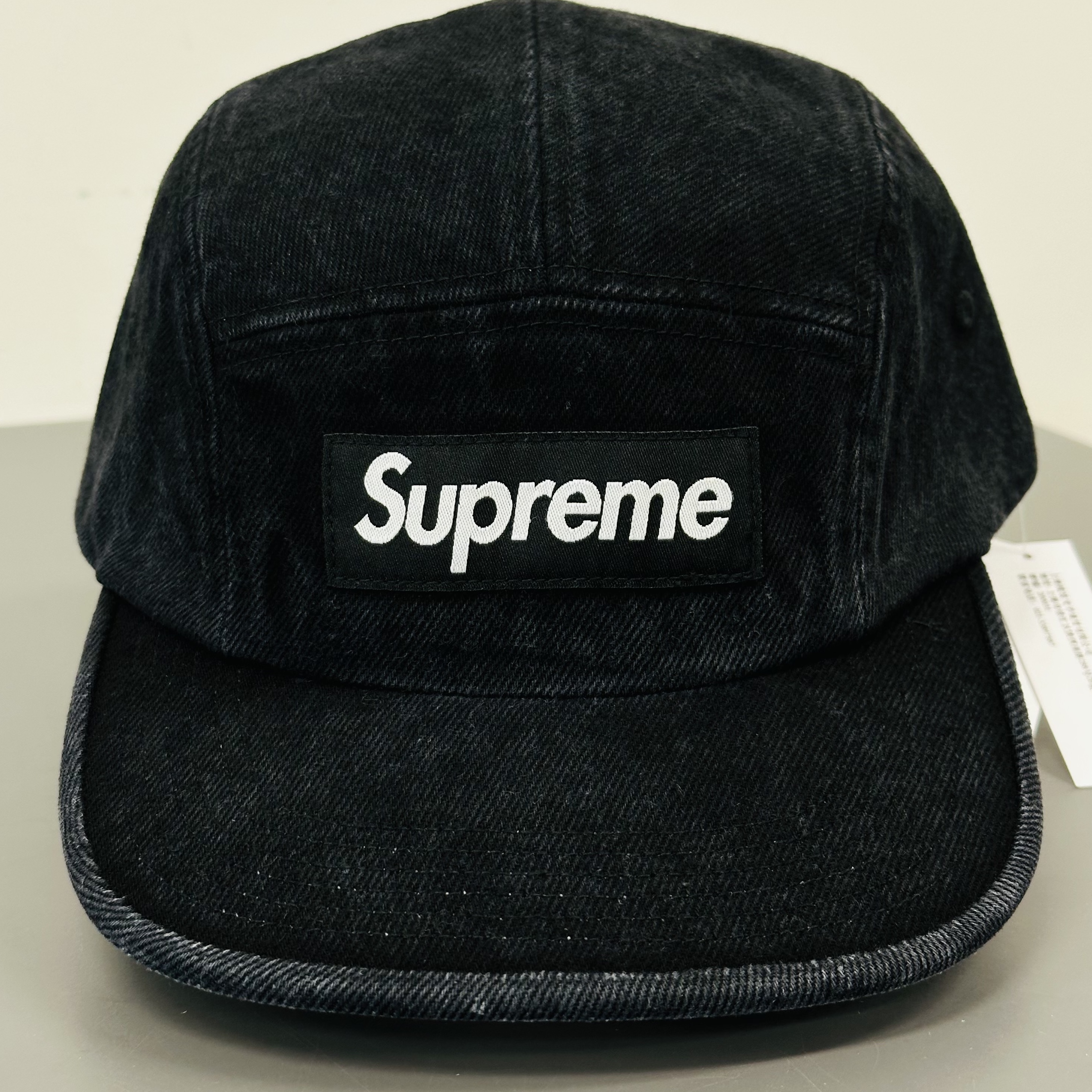 Supreme Denim Camp Cap Black - 25SS 착용 스타일