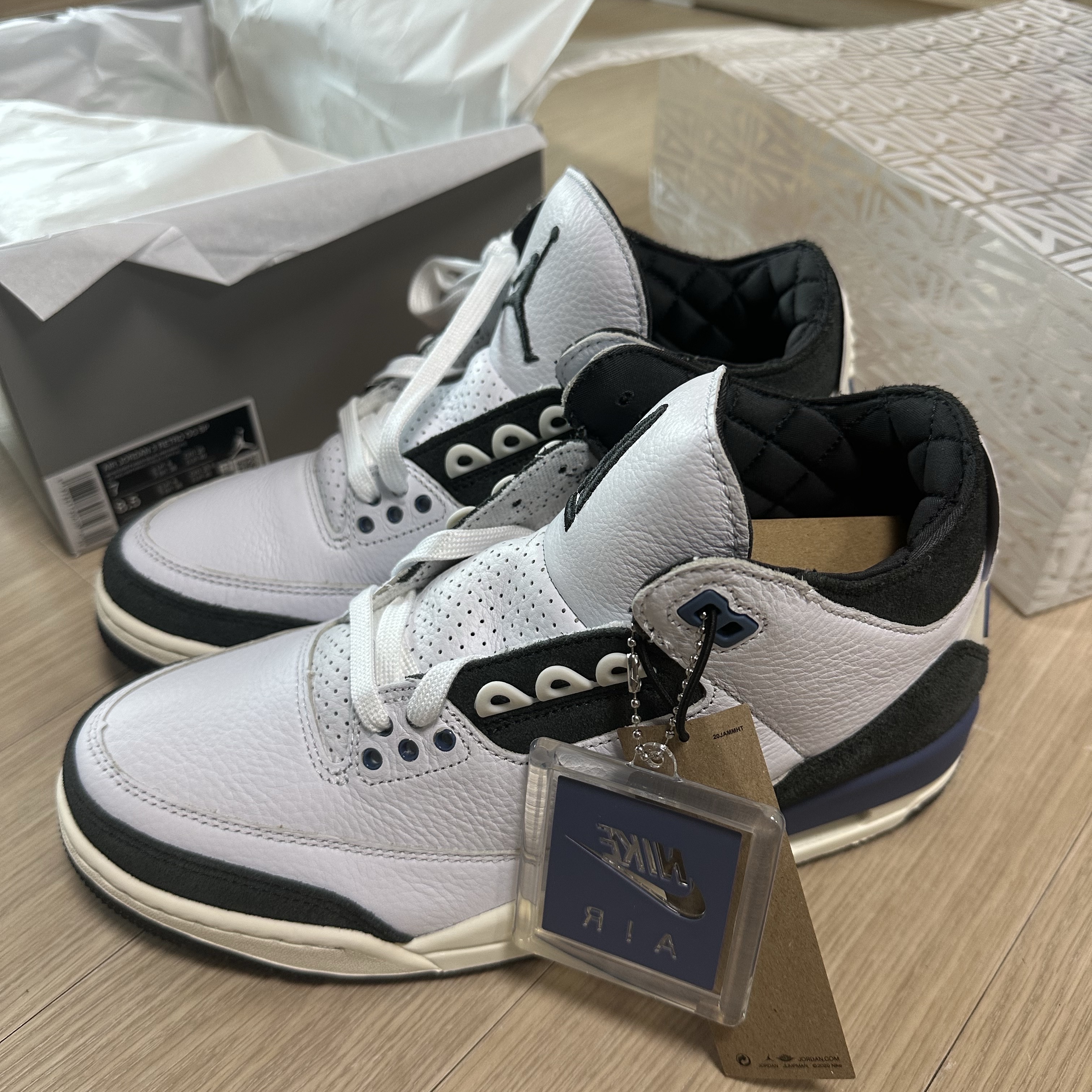 Jordan 3 x A Ma Maniere Retro OG SP For The Love 착용 스타일 - 2