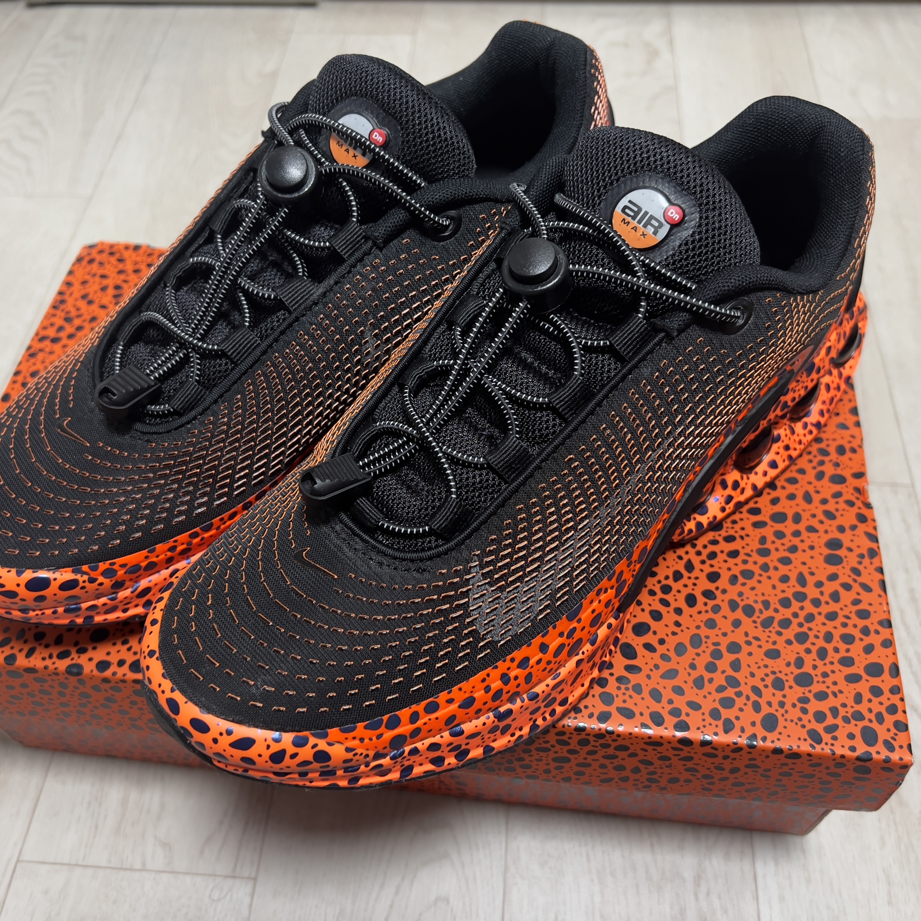 Nike Air Max Dn Premium Electric 착용 스타일 - 1