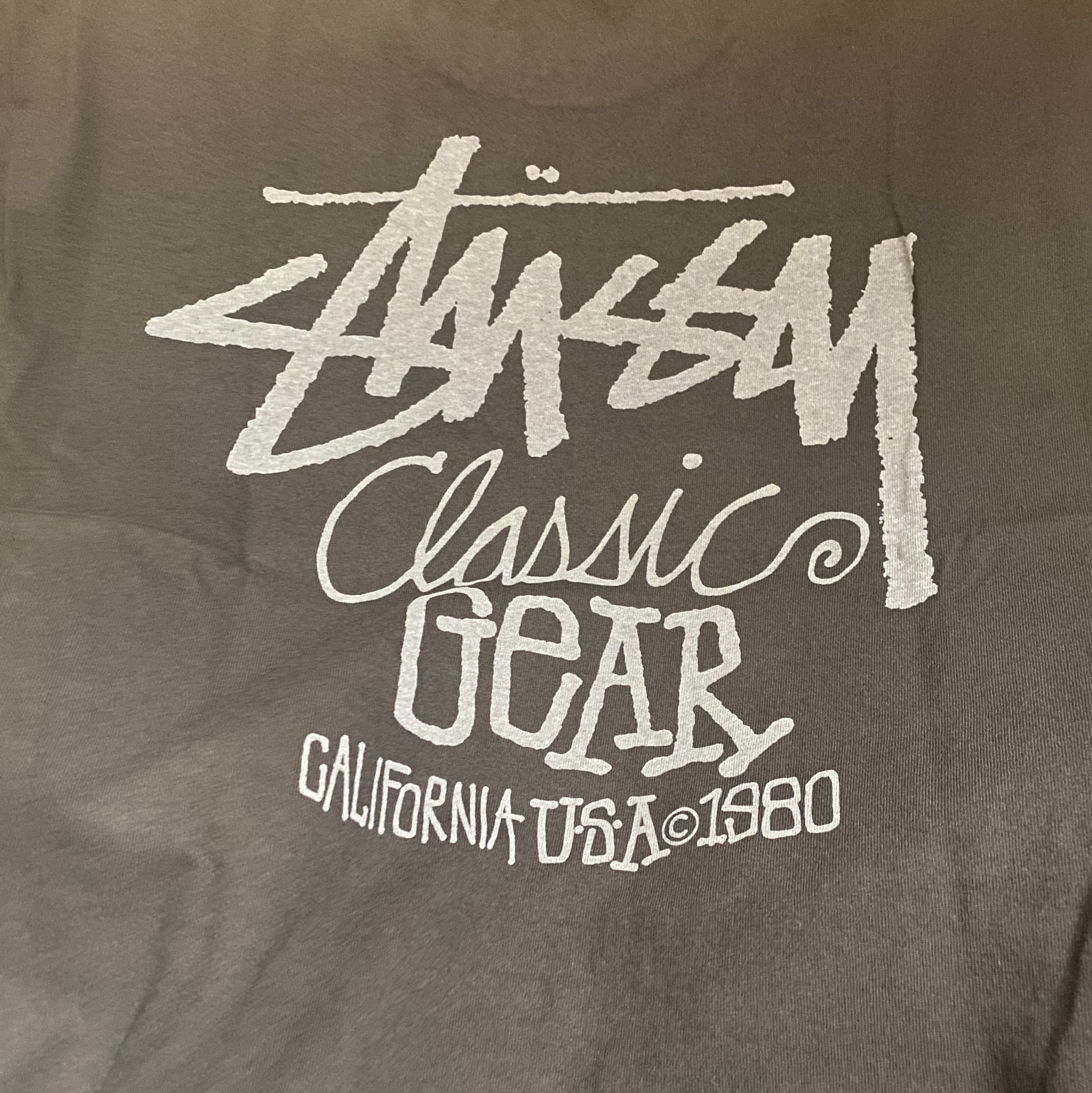 Stussy Pigment Dyed Classic Gear T-Shirt Black 착용 스타일