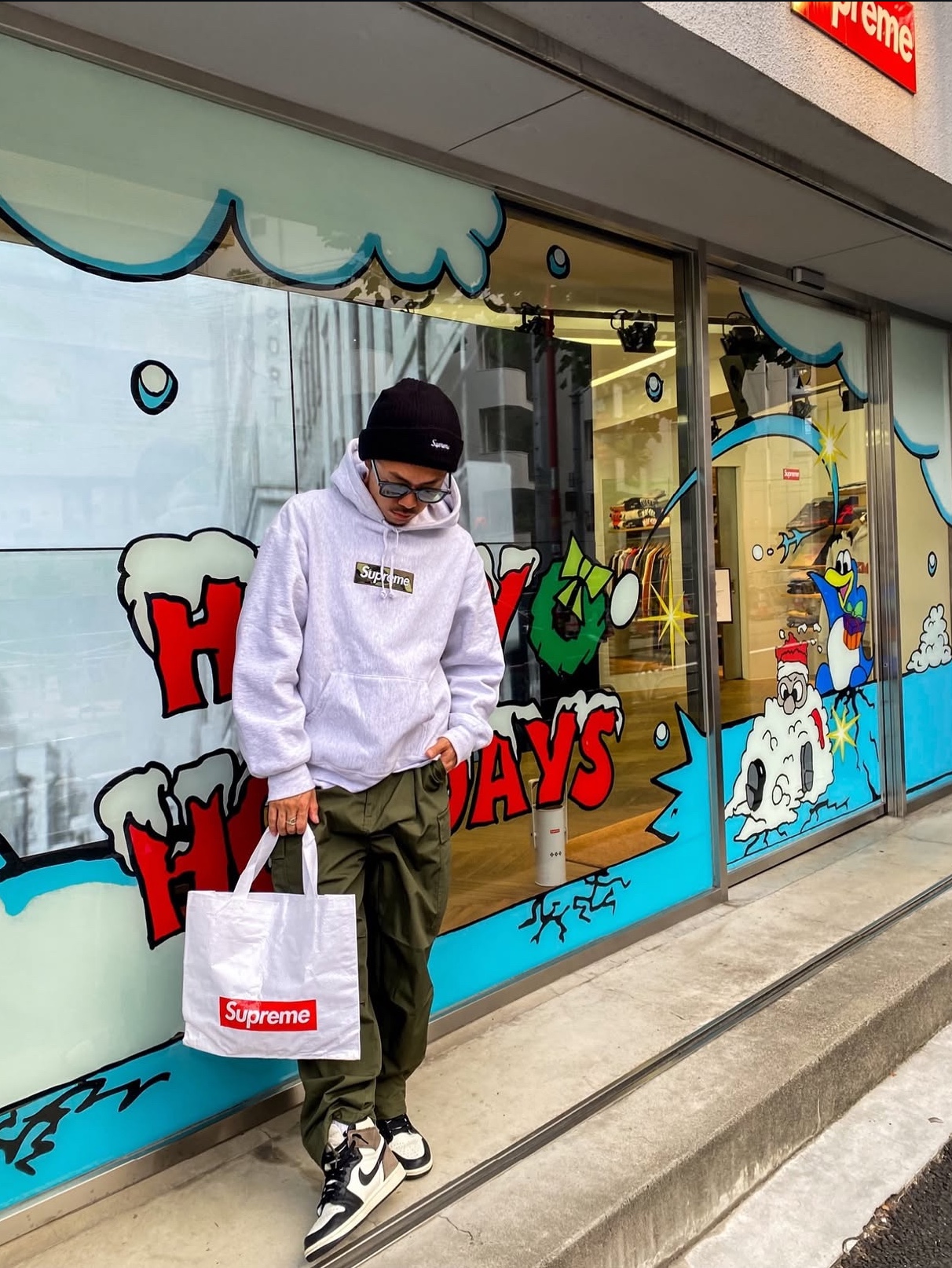 Supreme Box Logo Hooded Sweatshirt Ash Grey - 23FW 착용 스타일 - 1