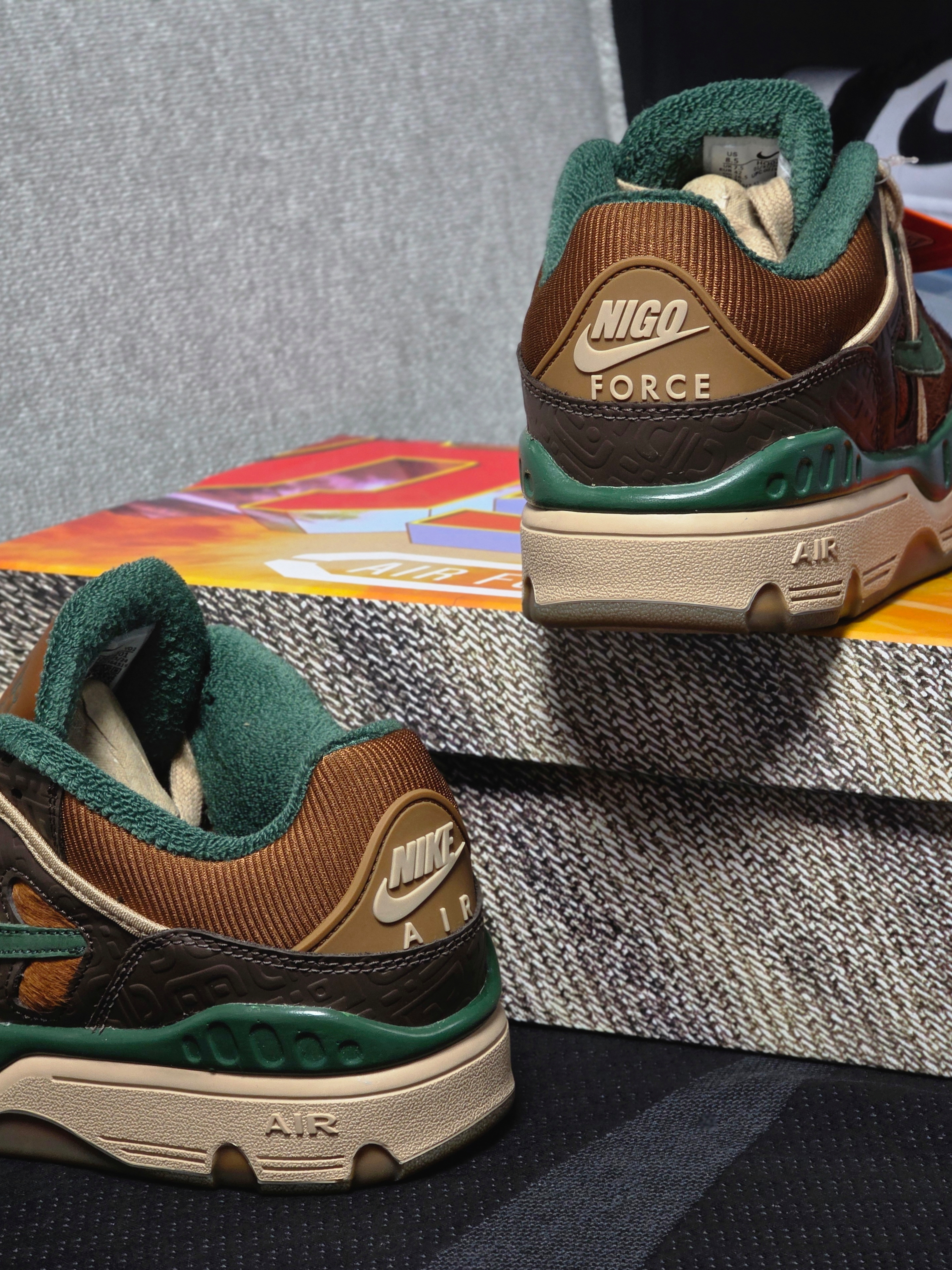 Nike x Nigo Air Force 3 Low SP Baroque Brown and Pecan 착용 스타일 - 1