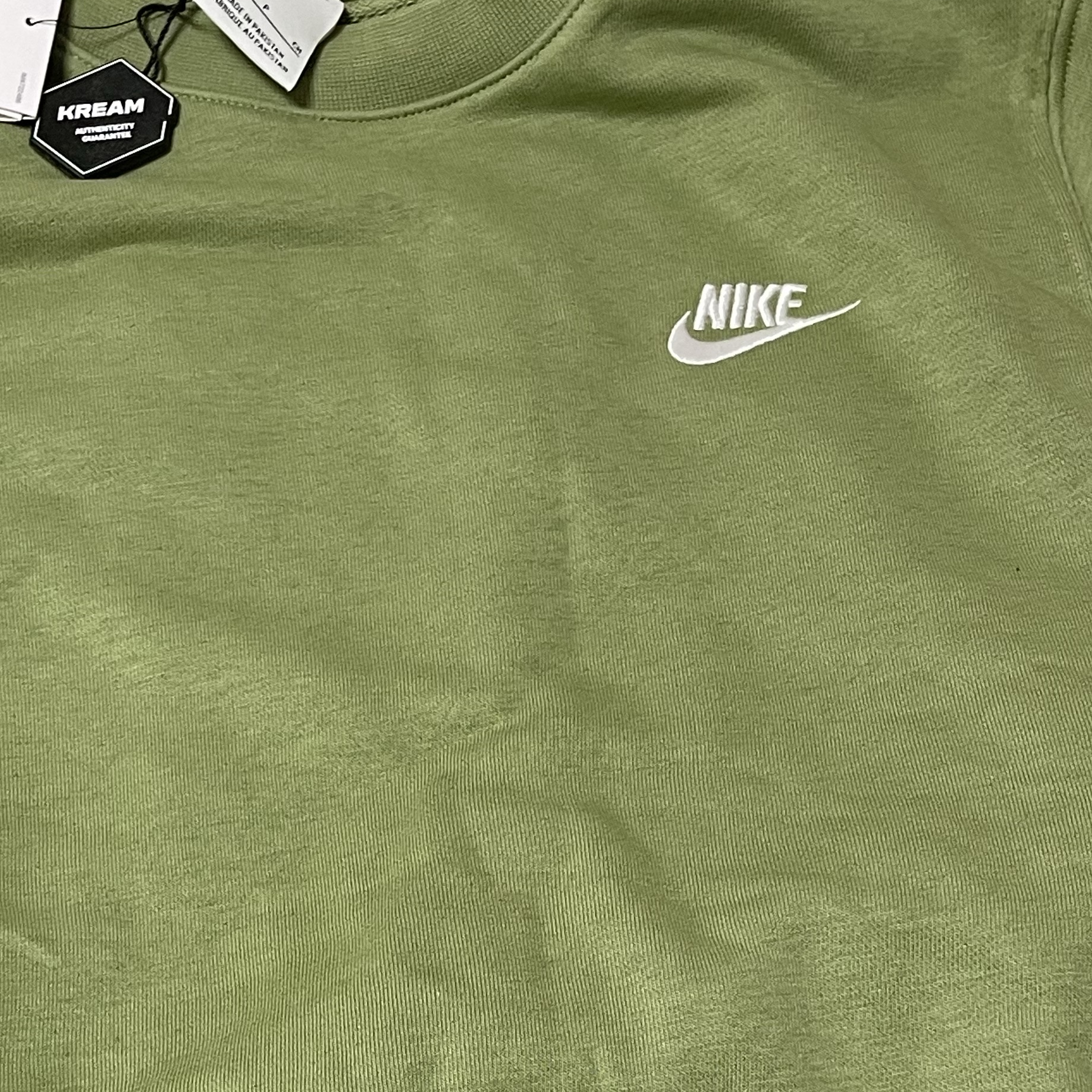 Nike NSW Club French Terry Crew Sweatshirt Alligator - Asia 착용 스타일