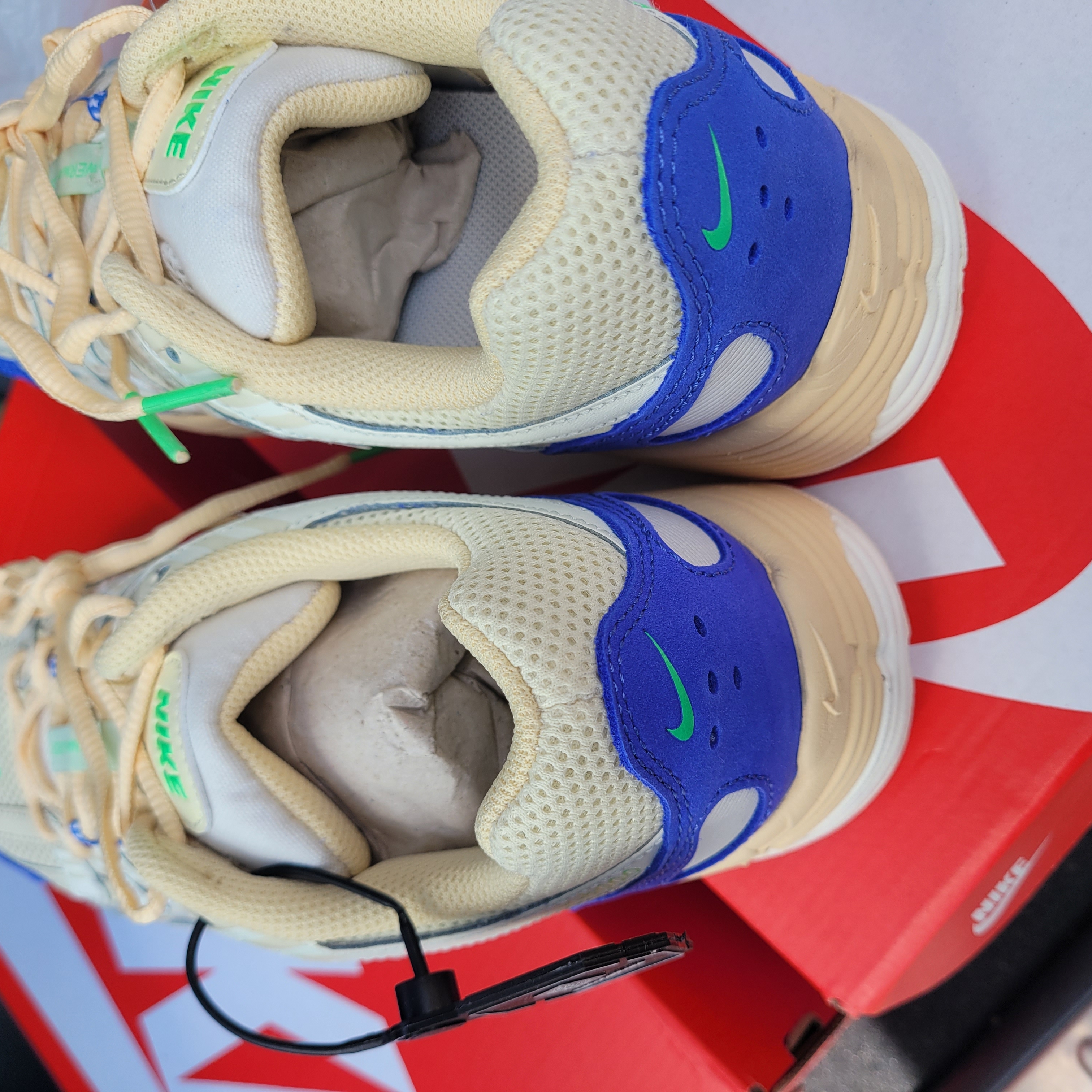 Nike P-6000 Coconut Milk Medium Blue 착용 스타일 - 2