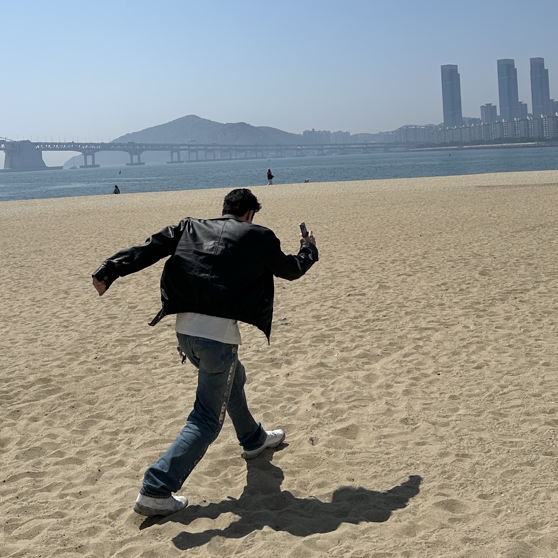 Kapital 14 oz. Denim 5P Monkey Cisco Gemstone Pants Indigo (Processing), Jordan 11 Retro Low Legend Blue 착용 스타일 - 2