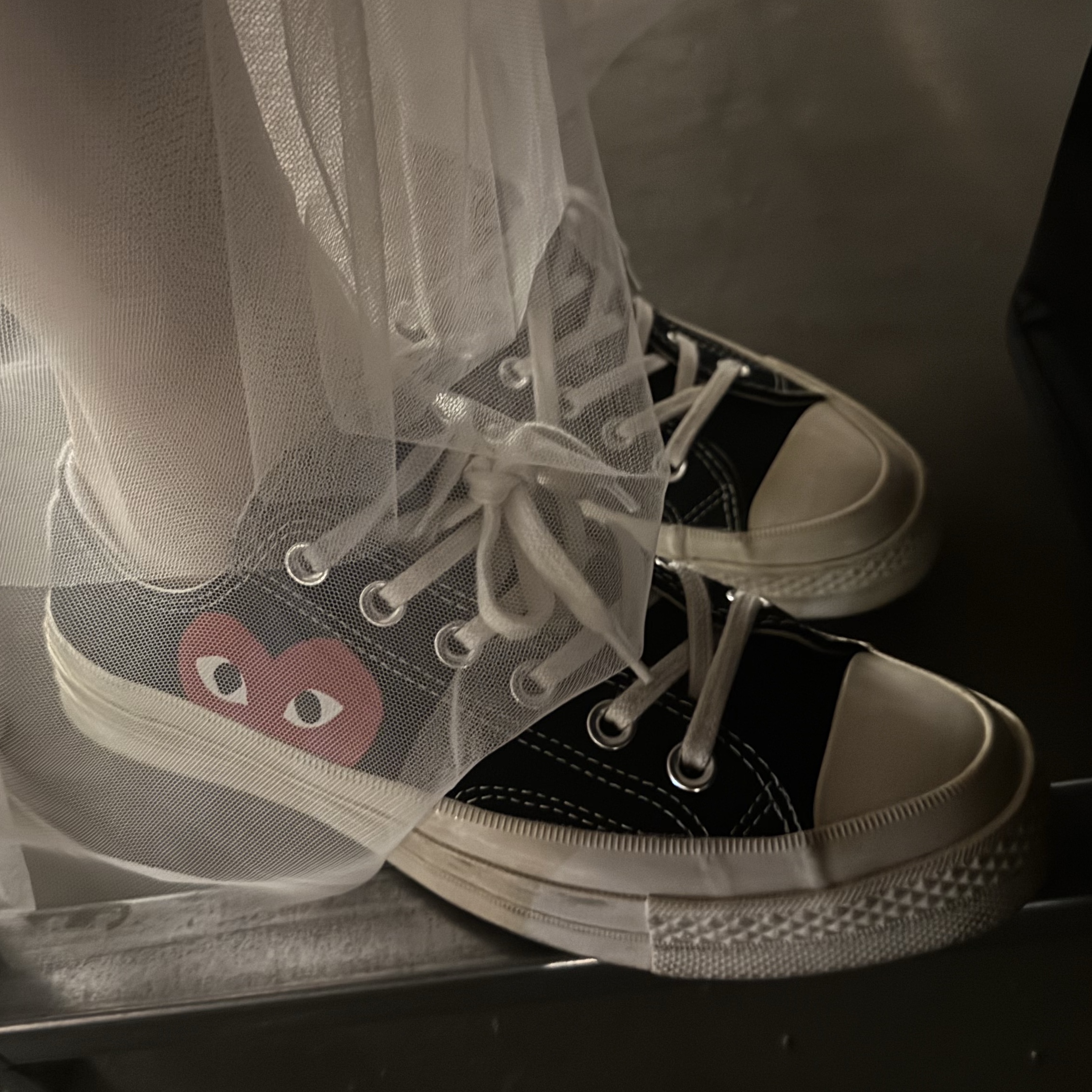 Converse x Play Comme des Garcons Chuck 70 Ox Black 착용 스타일