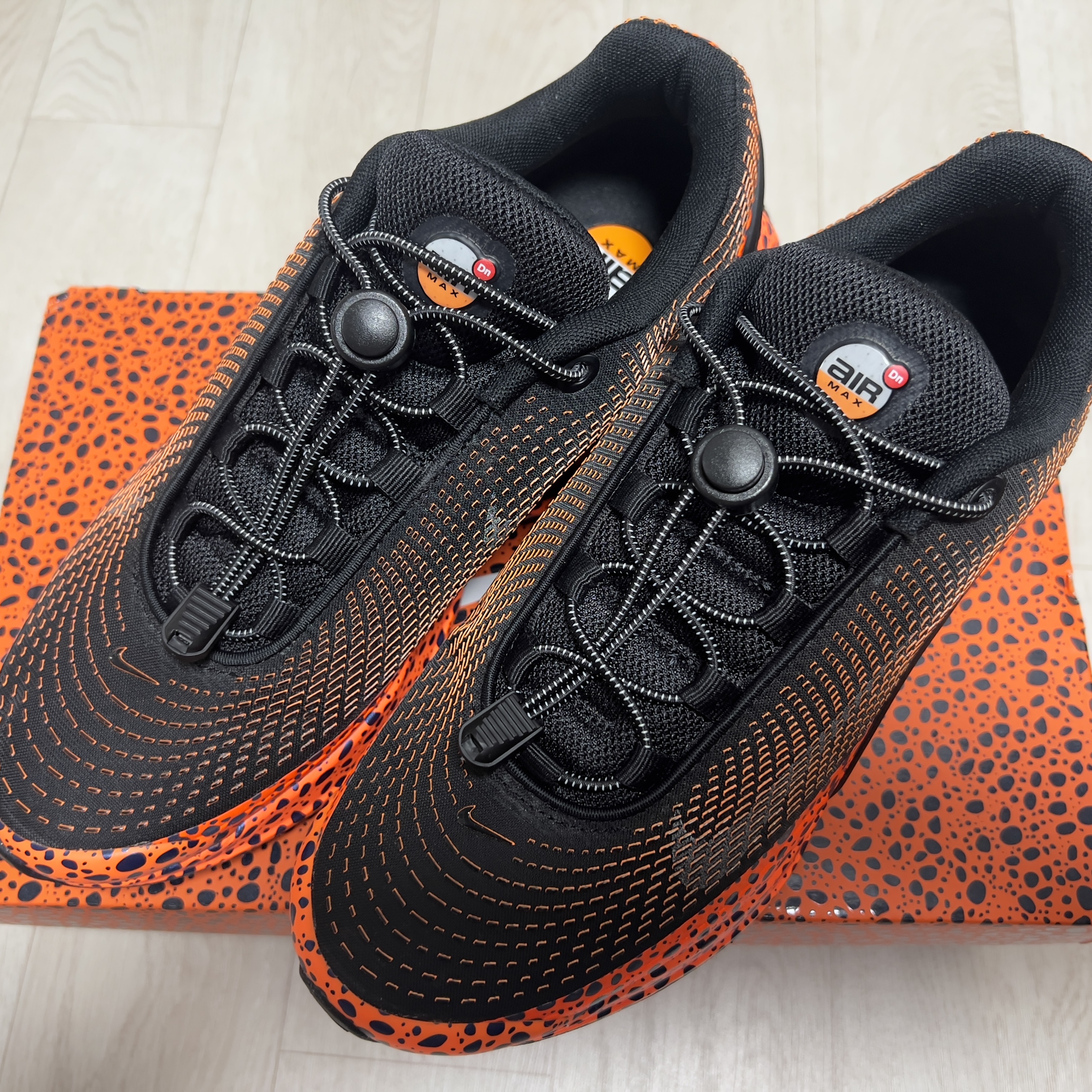 Nike Air Max Dn Premium Electric 착용 스타일 - 3