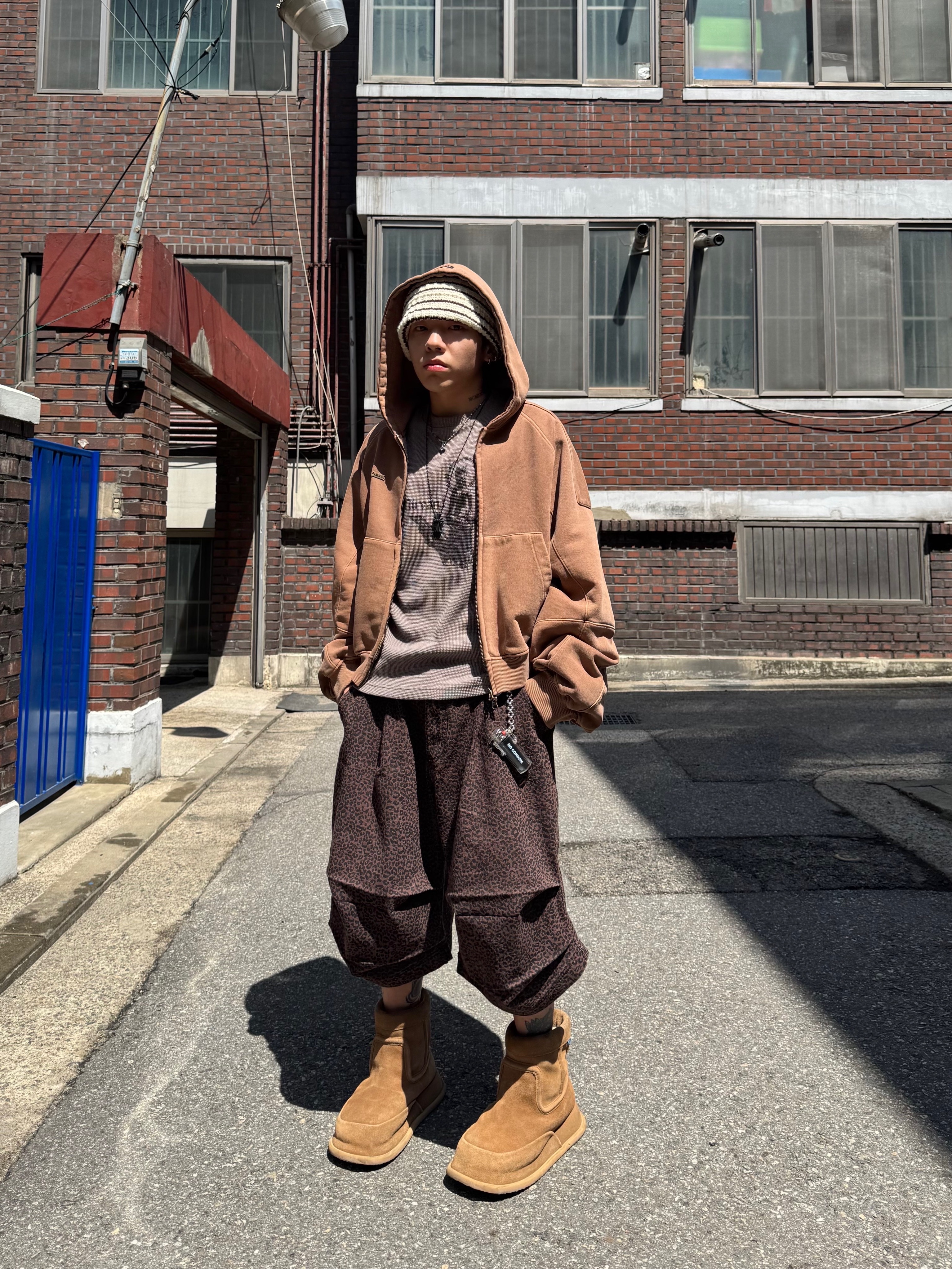 Kinchi x Non Parking N Road Boots Brown 착용 스타일 - 8