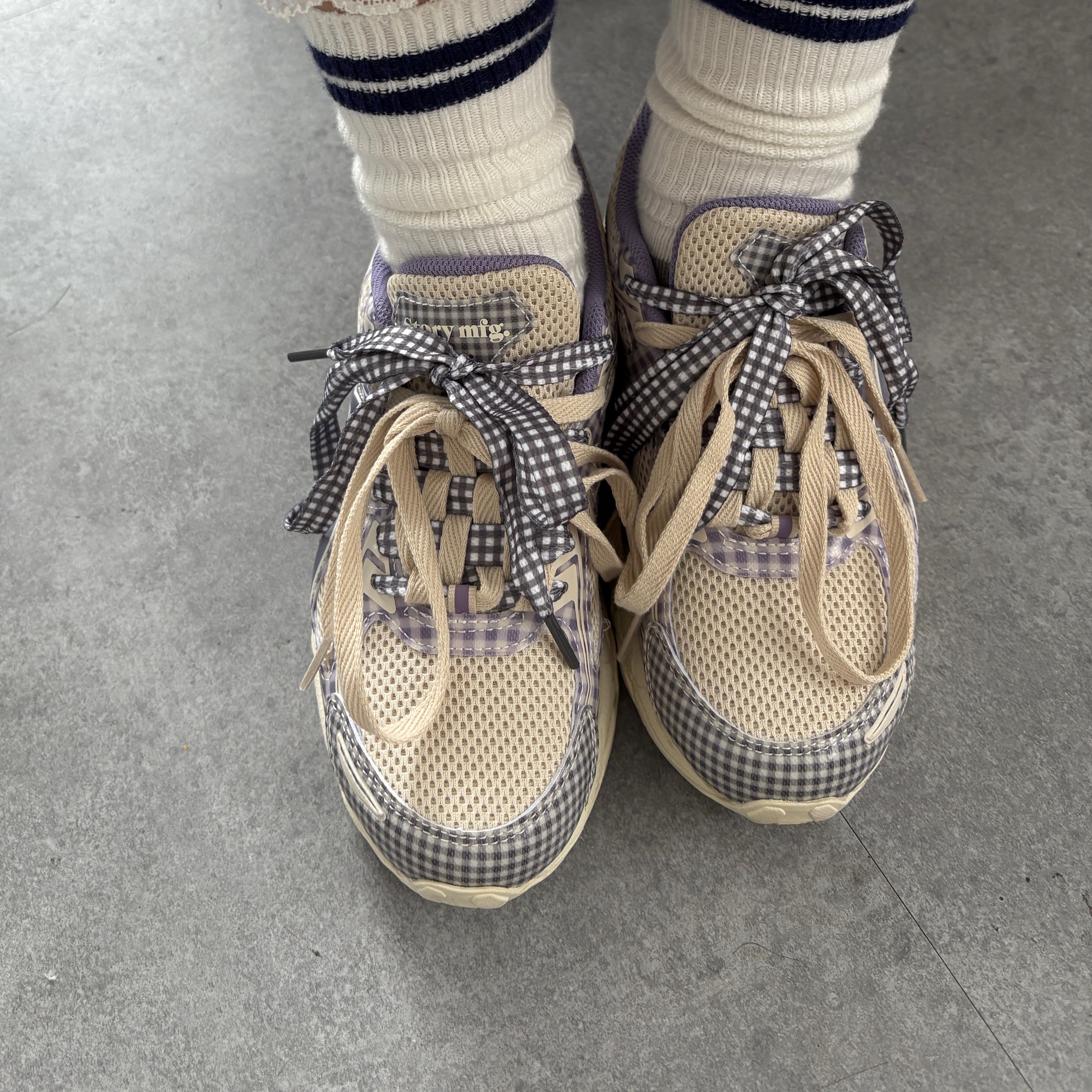 Asics x Story mfg. Gel-Venture 6 Vanilla Violet Quartz 착용 스타일